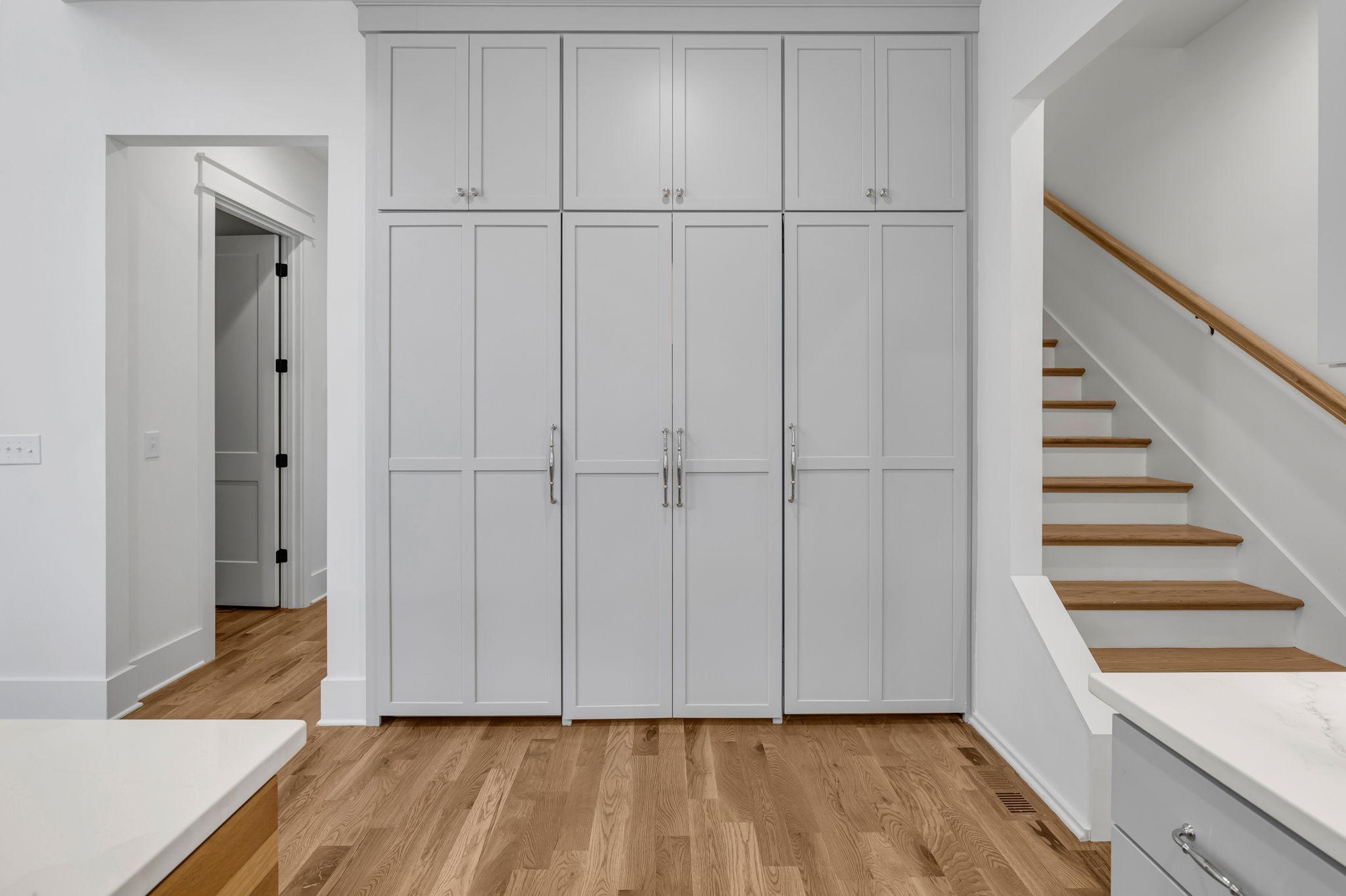 309 Jocelyn Hollow Cir