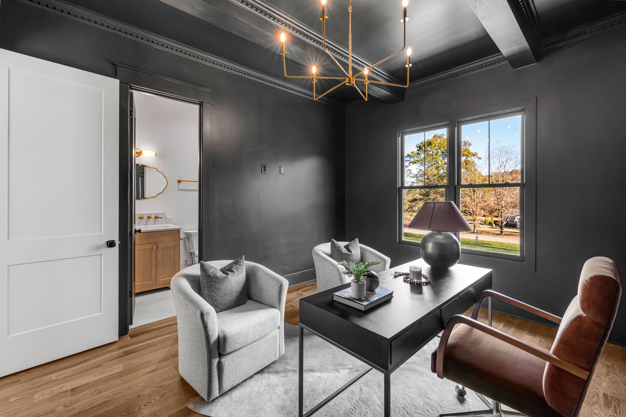 309 Jocelyn Hollow Cir