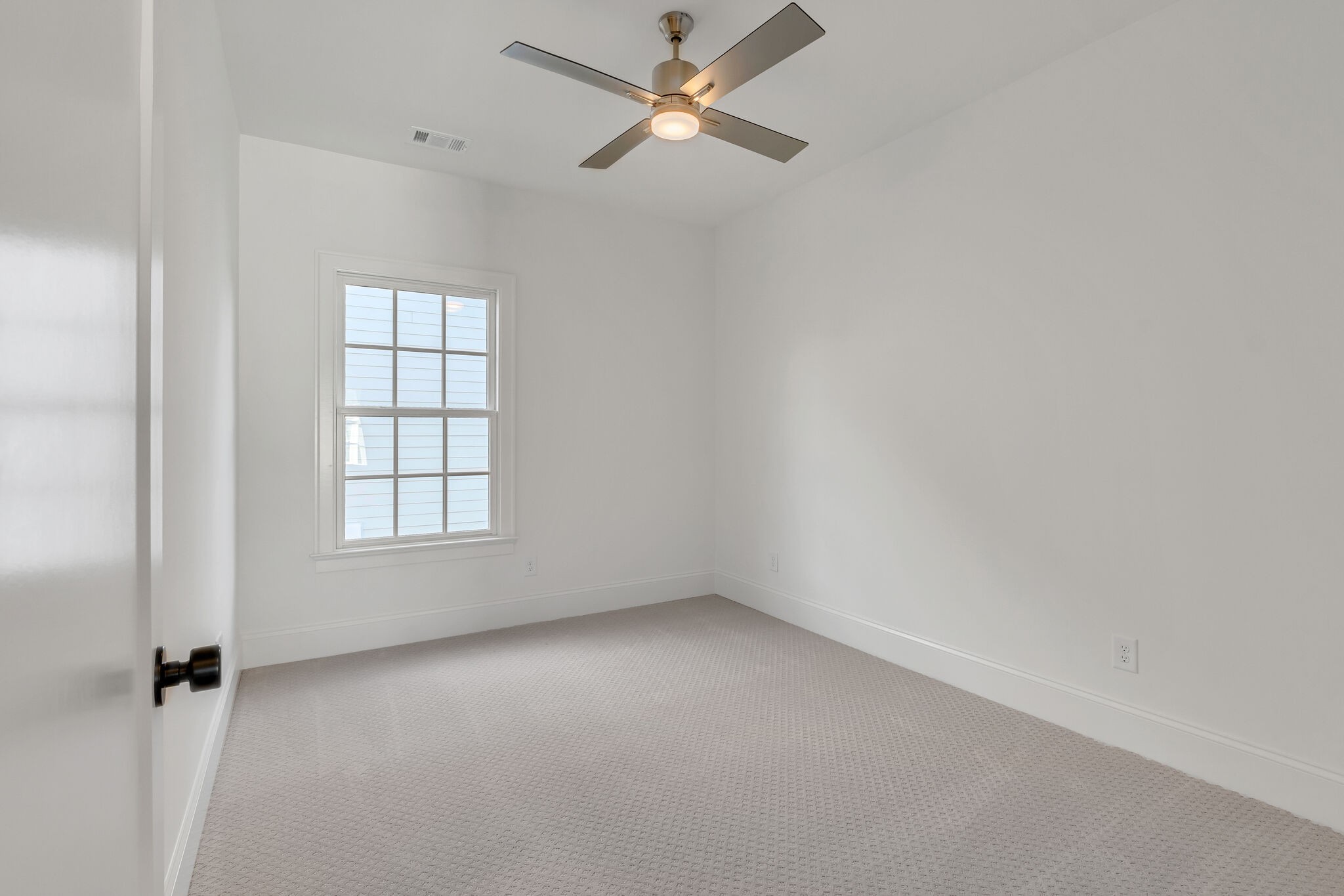 1229 Luckett Rd