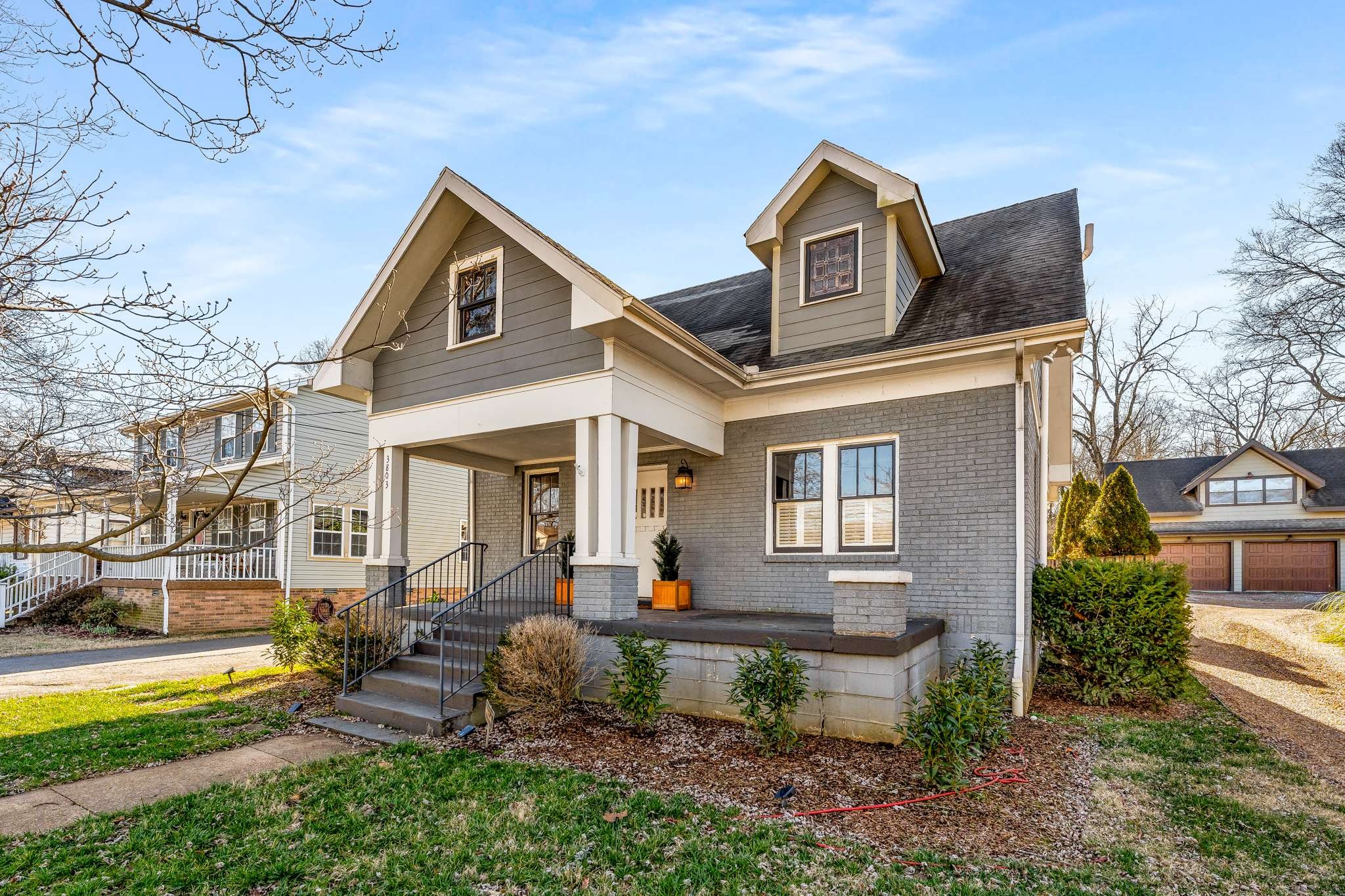 3803 Murphy Rd