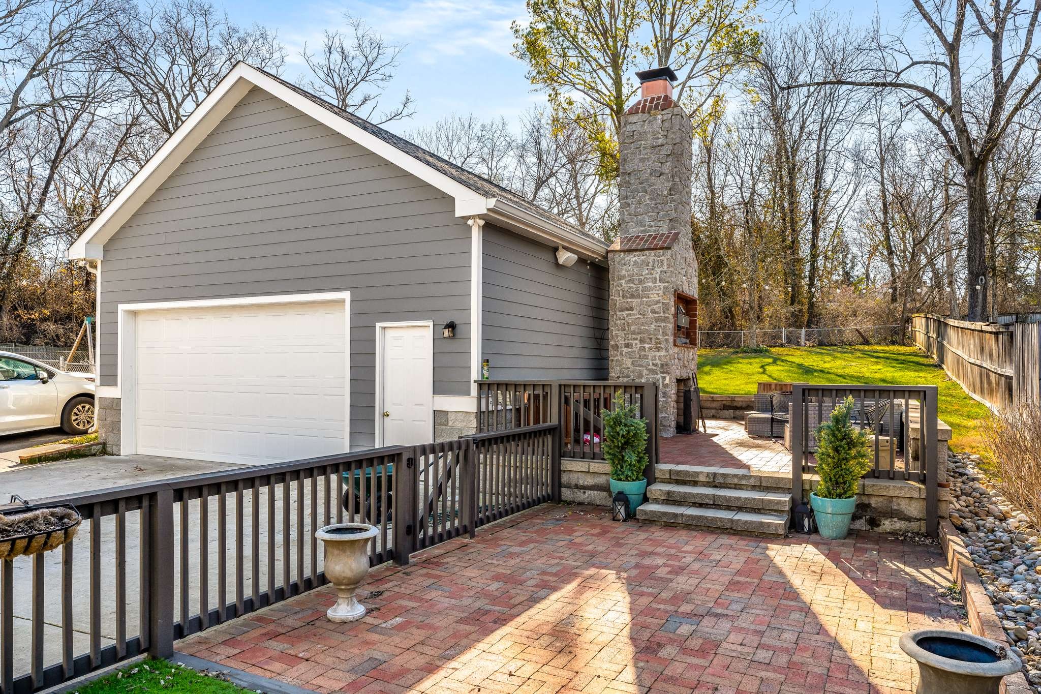 3803 Murphy Rd