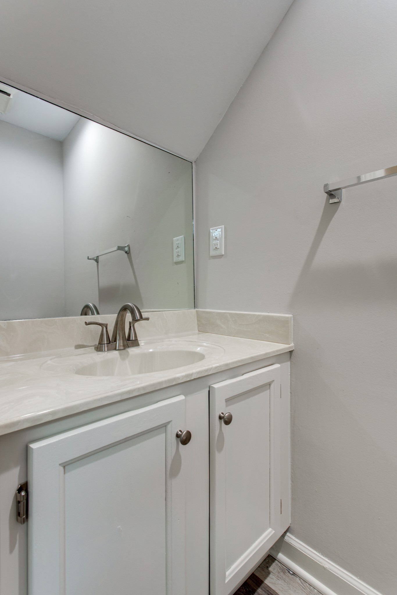 2115 Acklen Ave Unit: 10