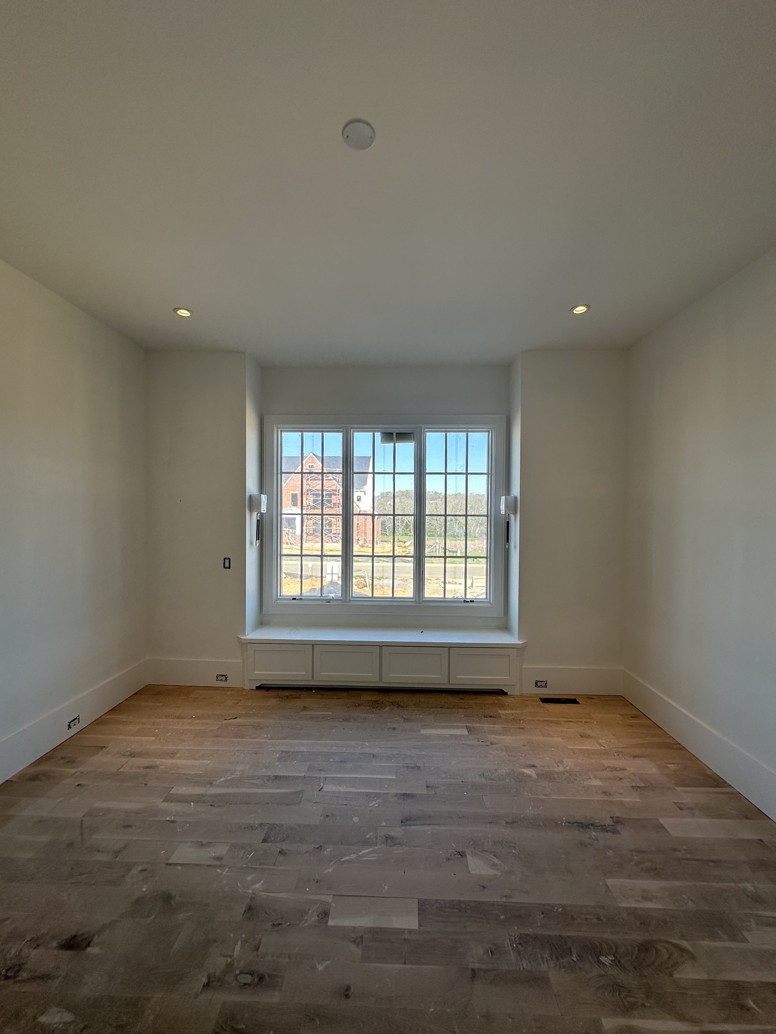 1611 Rosebrooke Dr