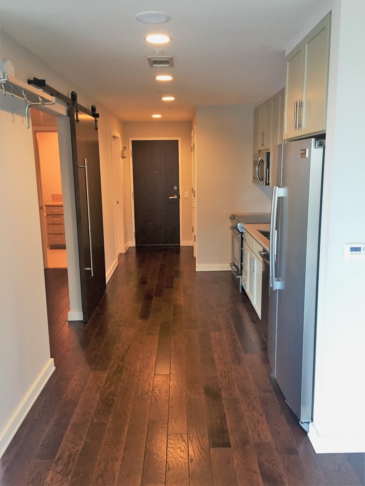 1212 Laurel St Unit: 712