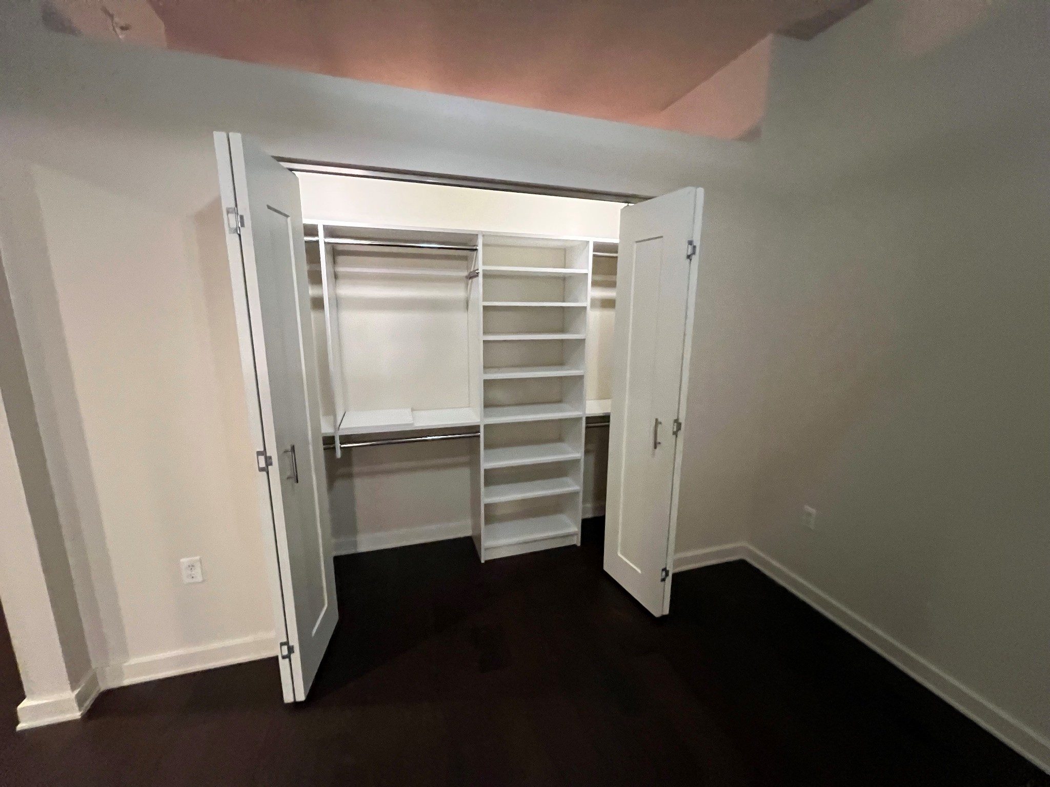 1212 Laurel St Unit: 712