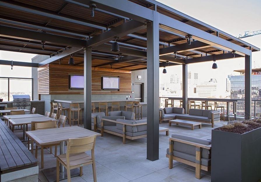 1212 Laurel St Unit: 712