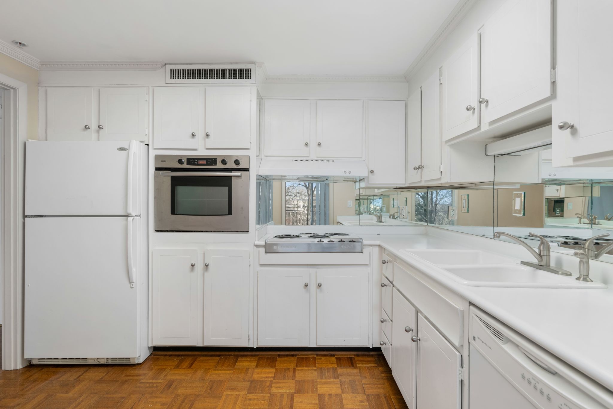 4215 Harding Pike Unit: 403
