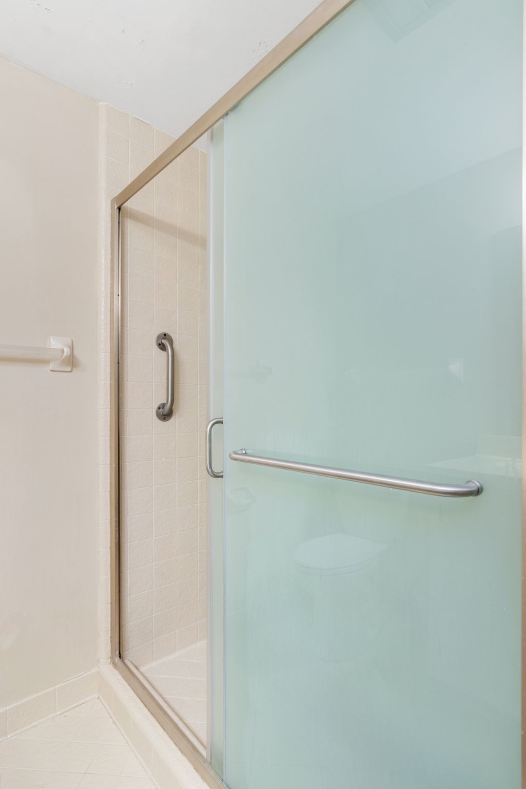 4215 Harding Pike Unit: 403