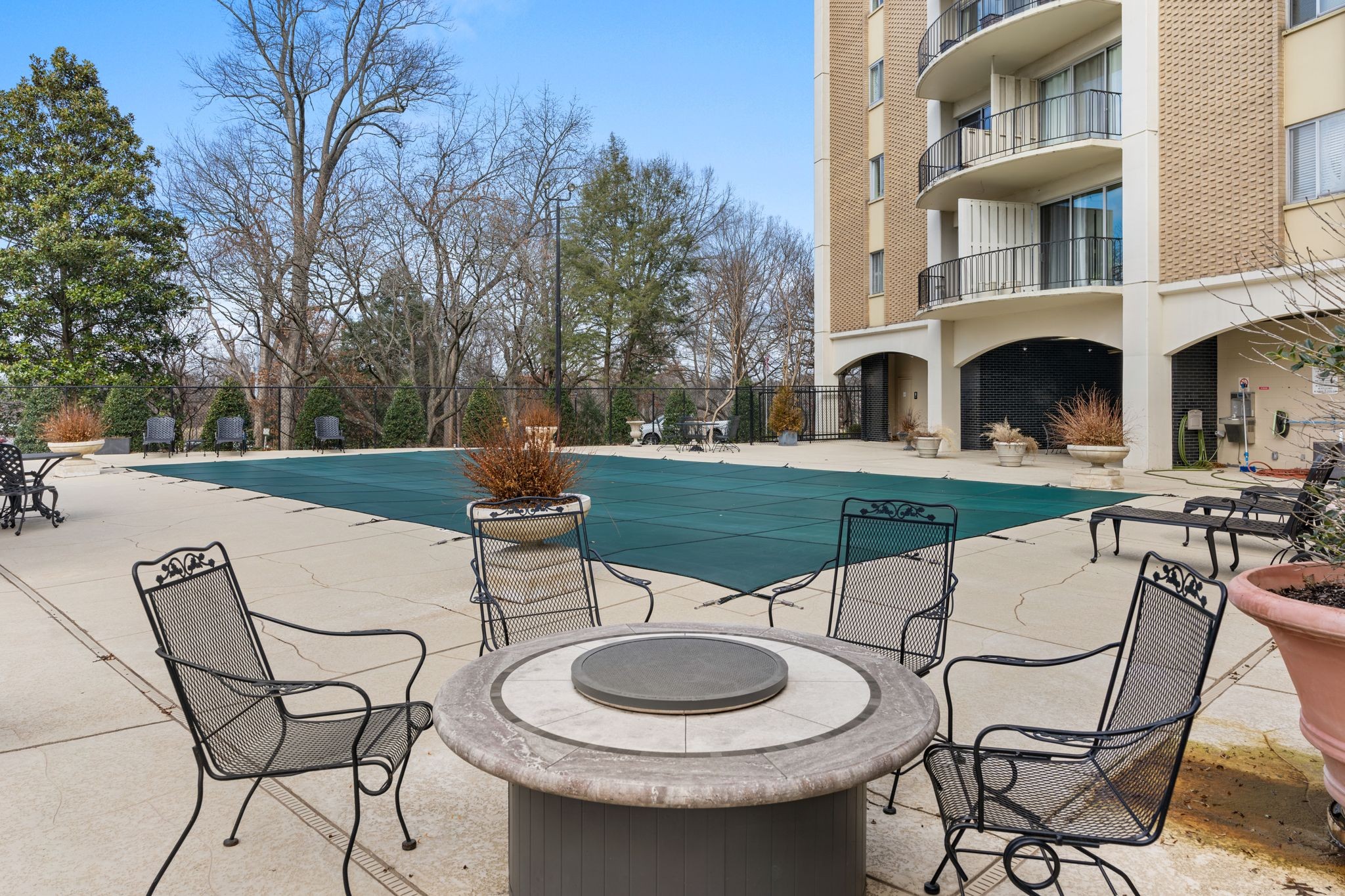4215 Harding Pike Unit: 403