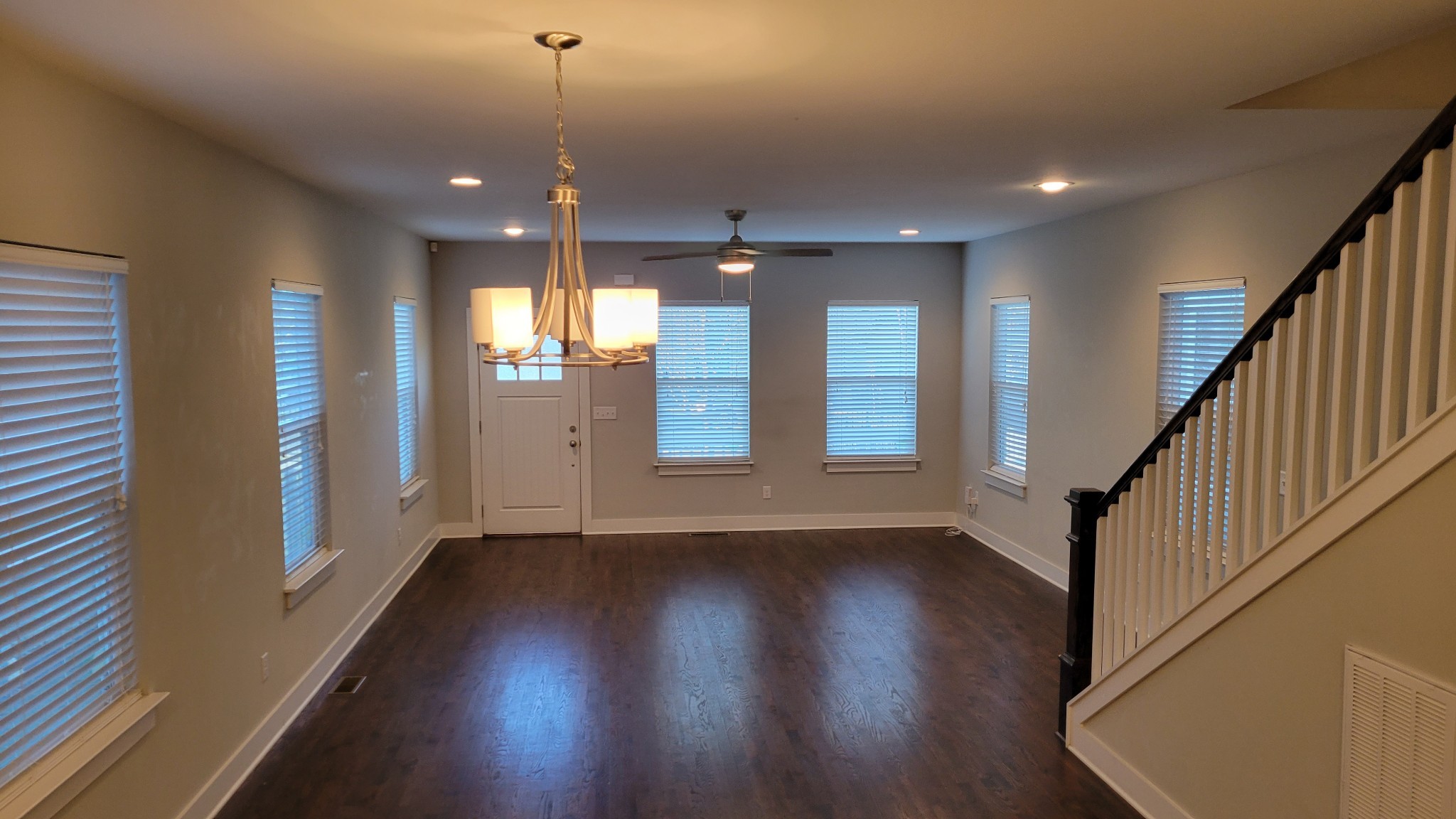 6206 California Ave Unit: A