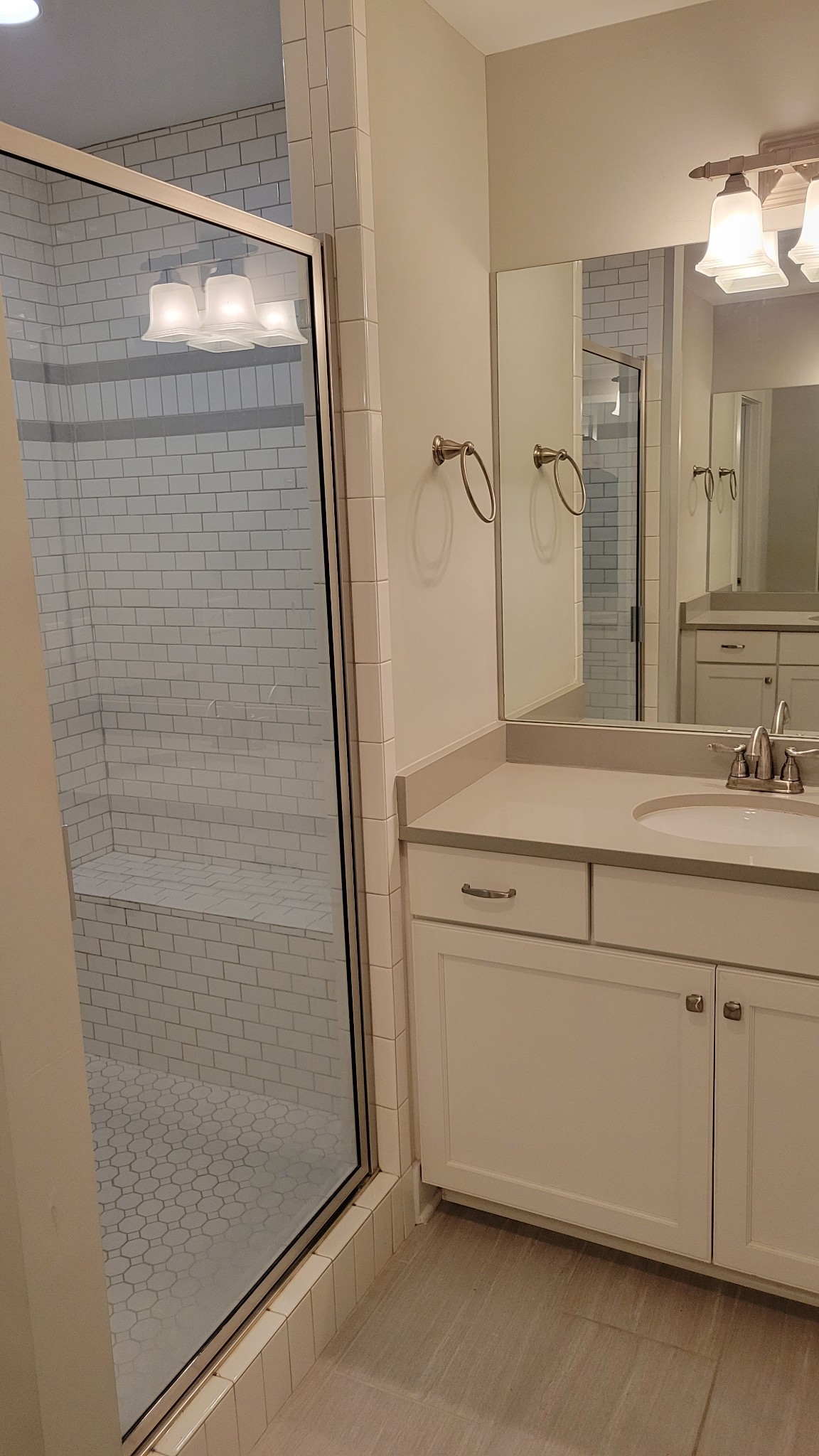 6206 California Ave Unit: A