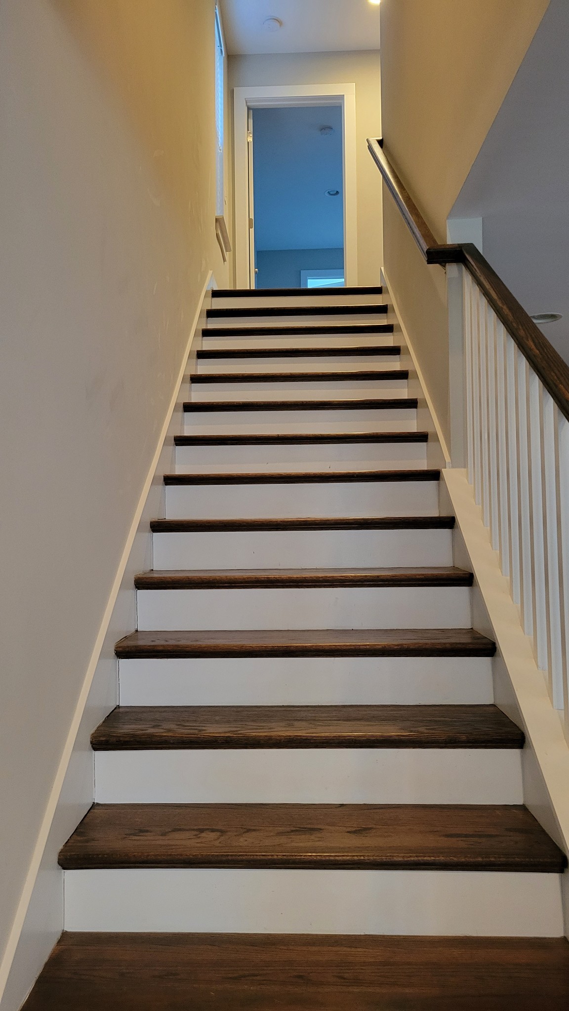 6206 California Ave Unit: A