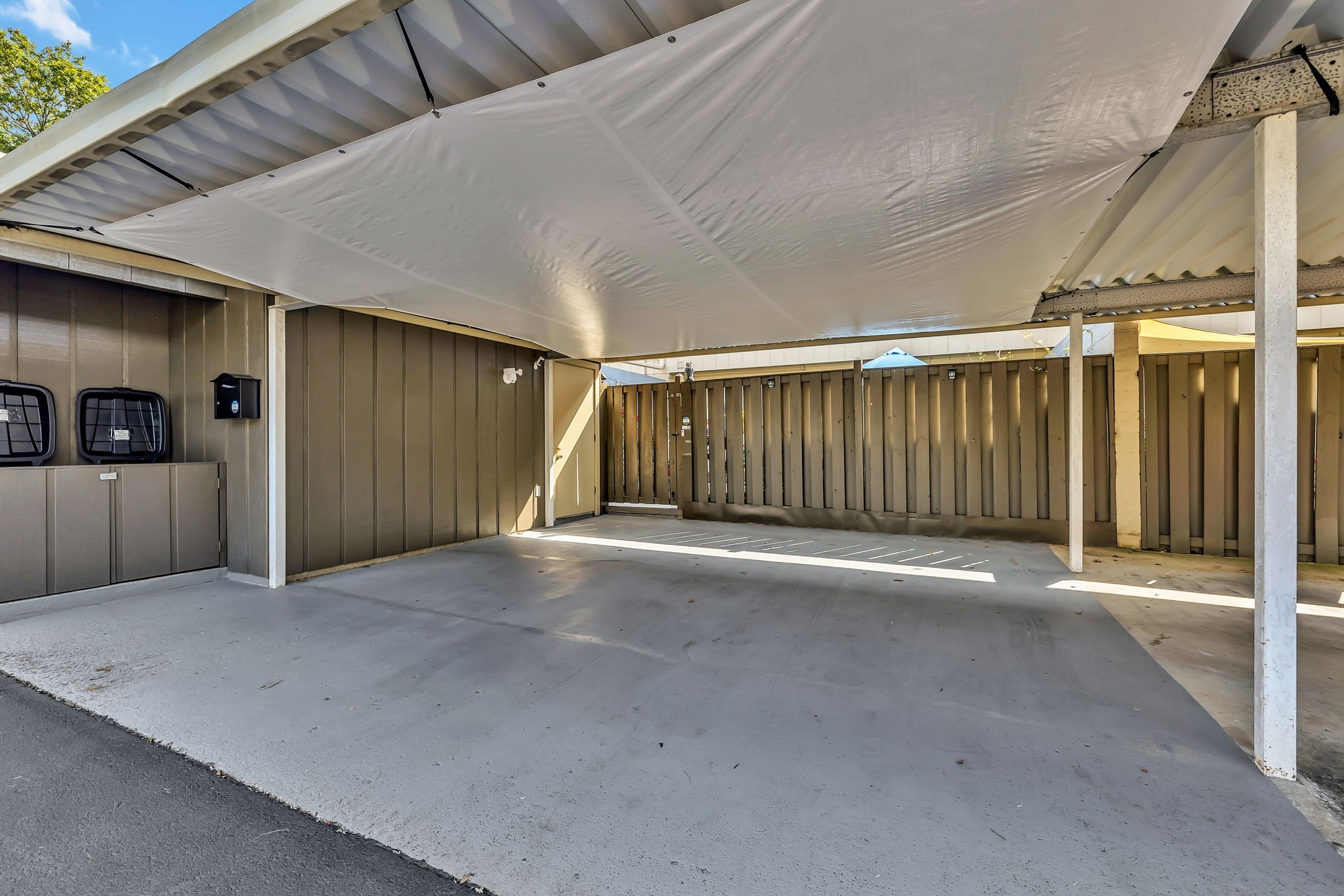 8207 Sawyer Brown Rd Unit: C3