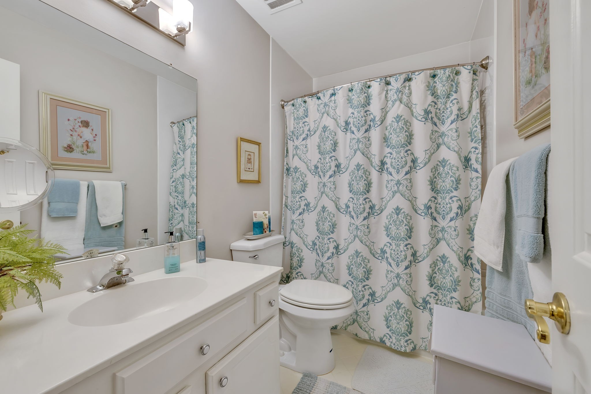 8207 Sawyer Brown Rd Unit: C3