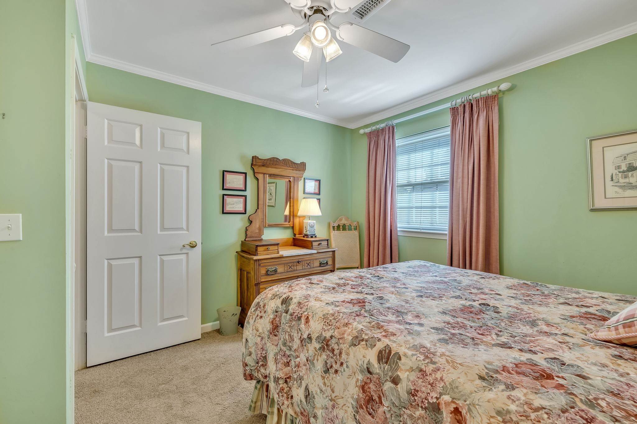 8207 Sawyer Brown Rd Unit: C3