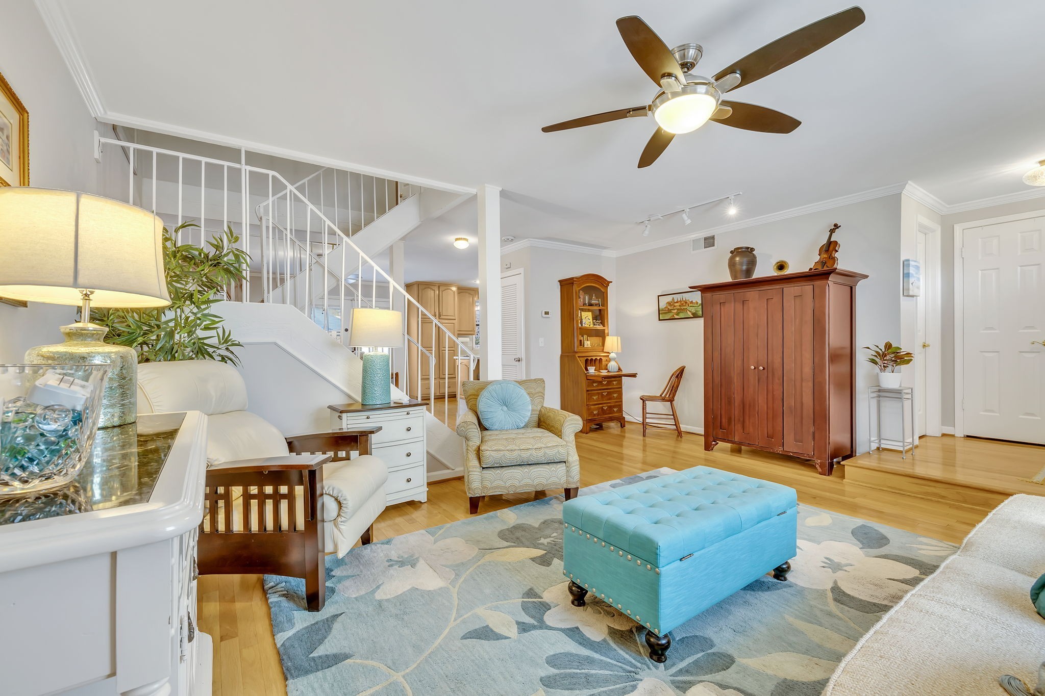 8207 Sawyer Brown Rd Unit: C3