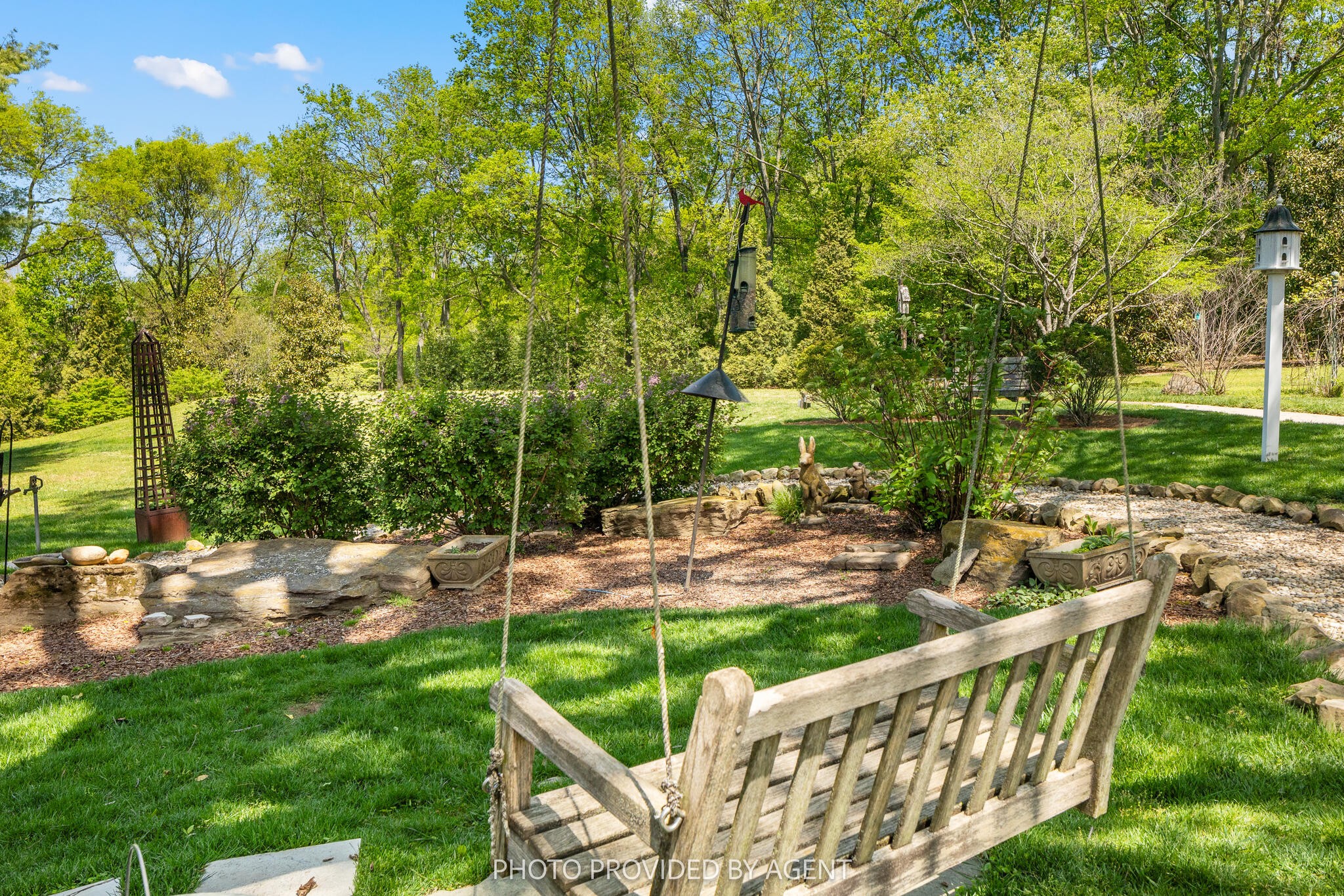 836 Glen Leven Drive