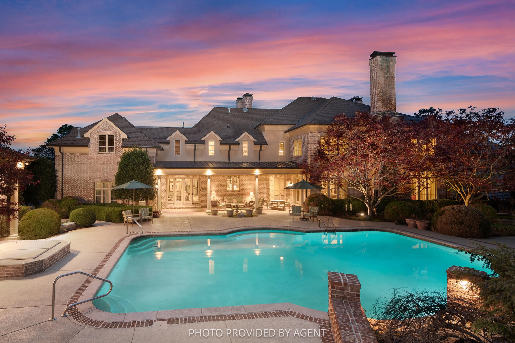 836 Glen Leven Drive
