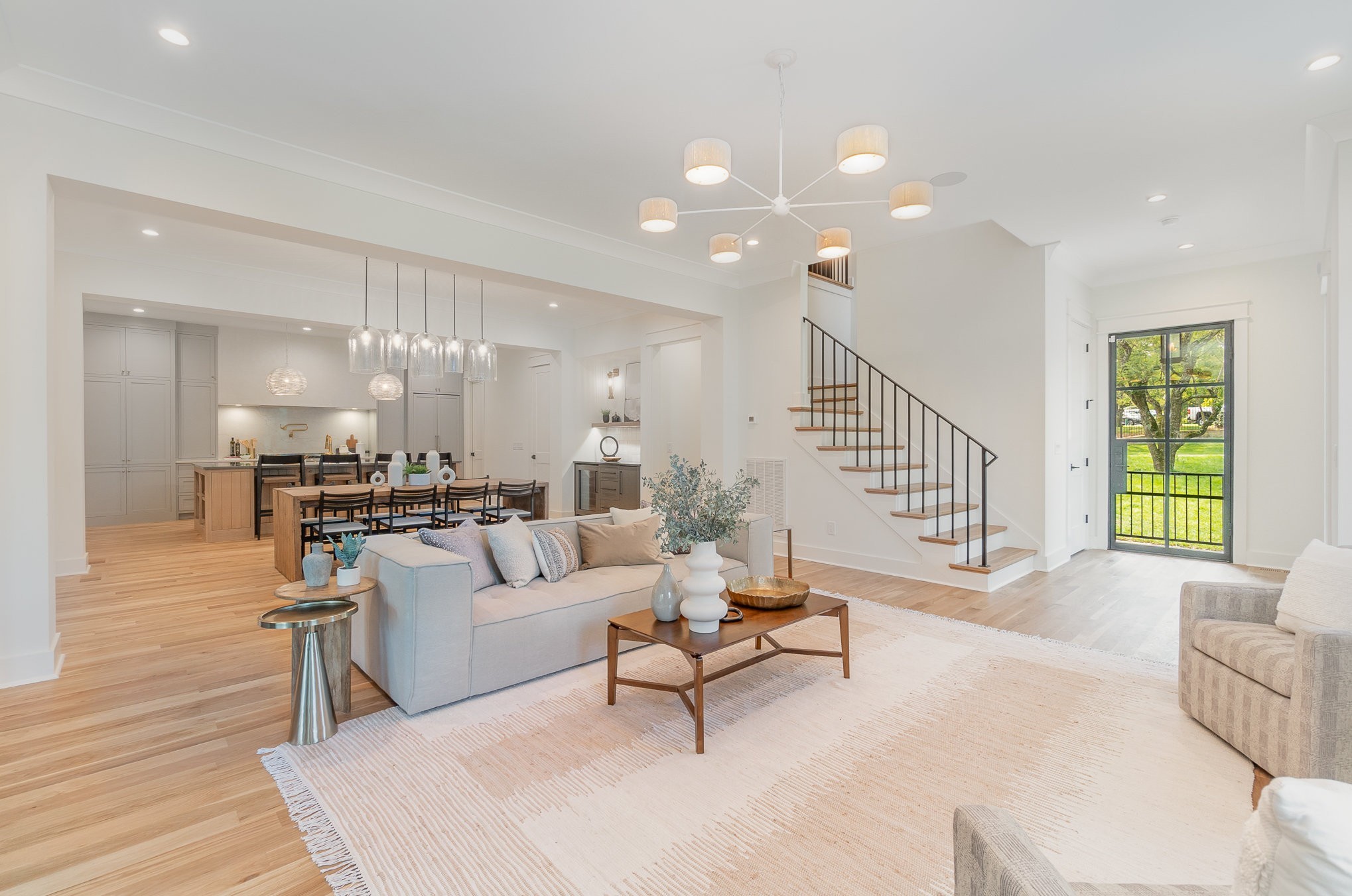 2474 Abbott Martin Rd