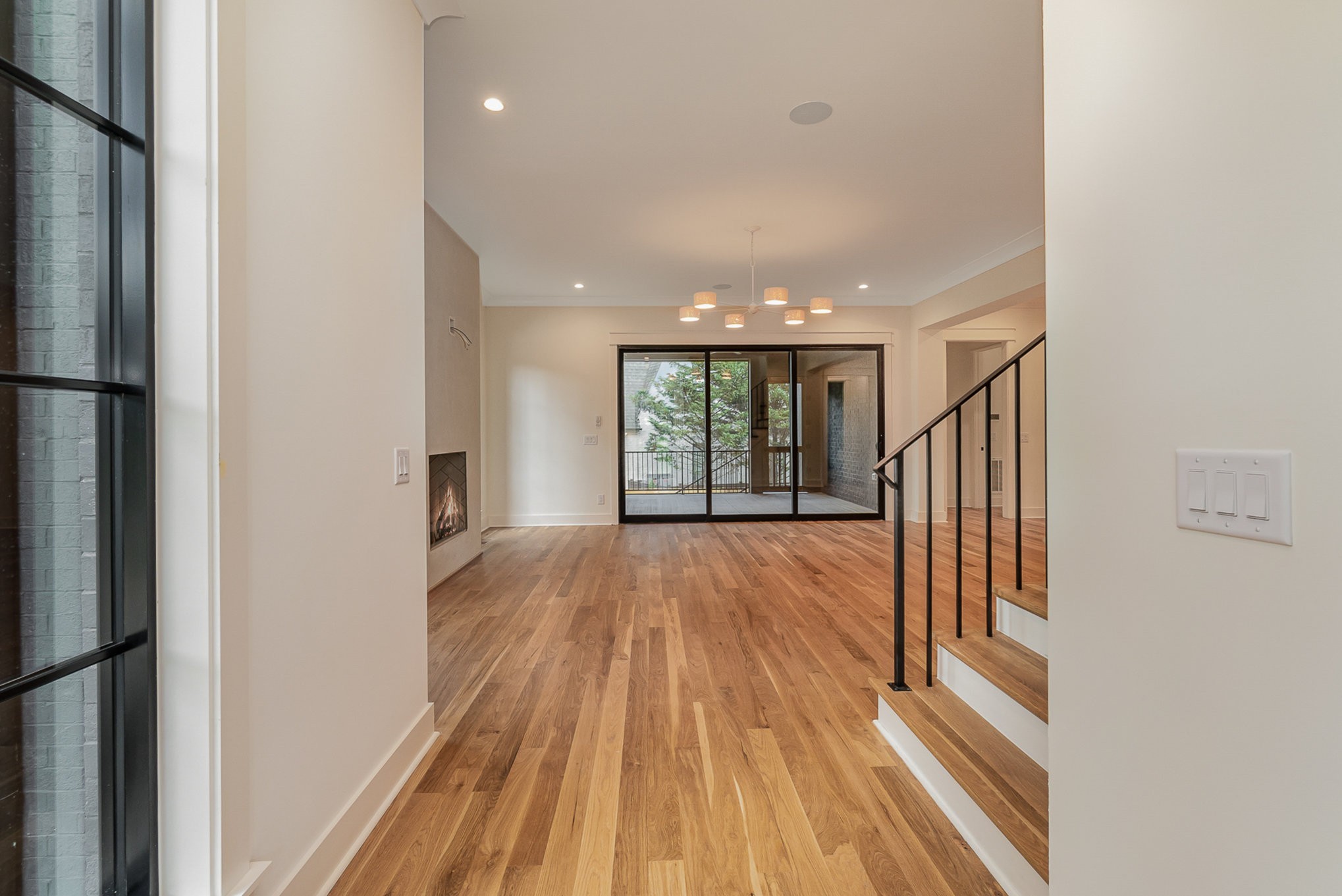 2474 Abbott Martin Rd