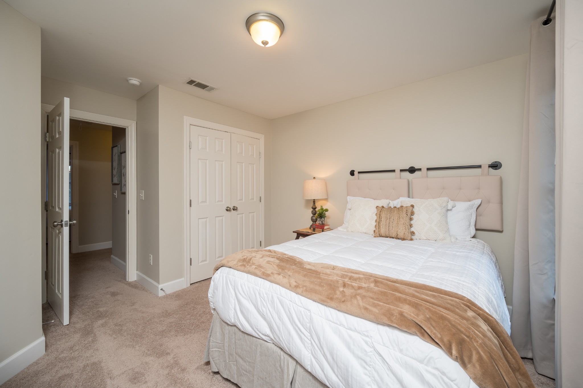 313 Goldenrod Ct
