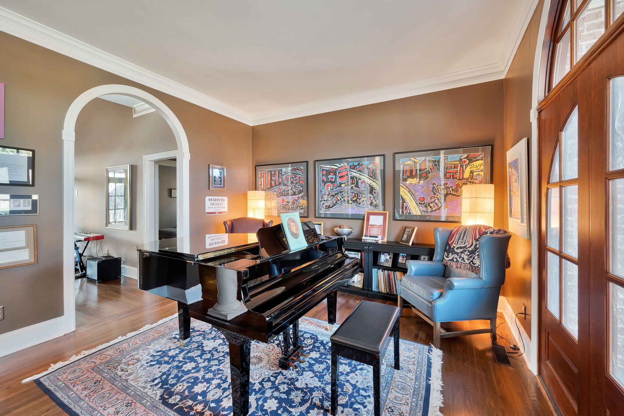 235 Temple Crest Trl