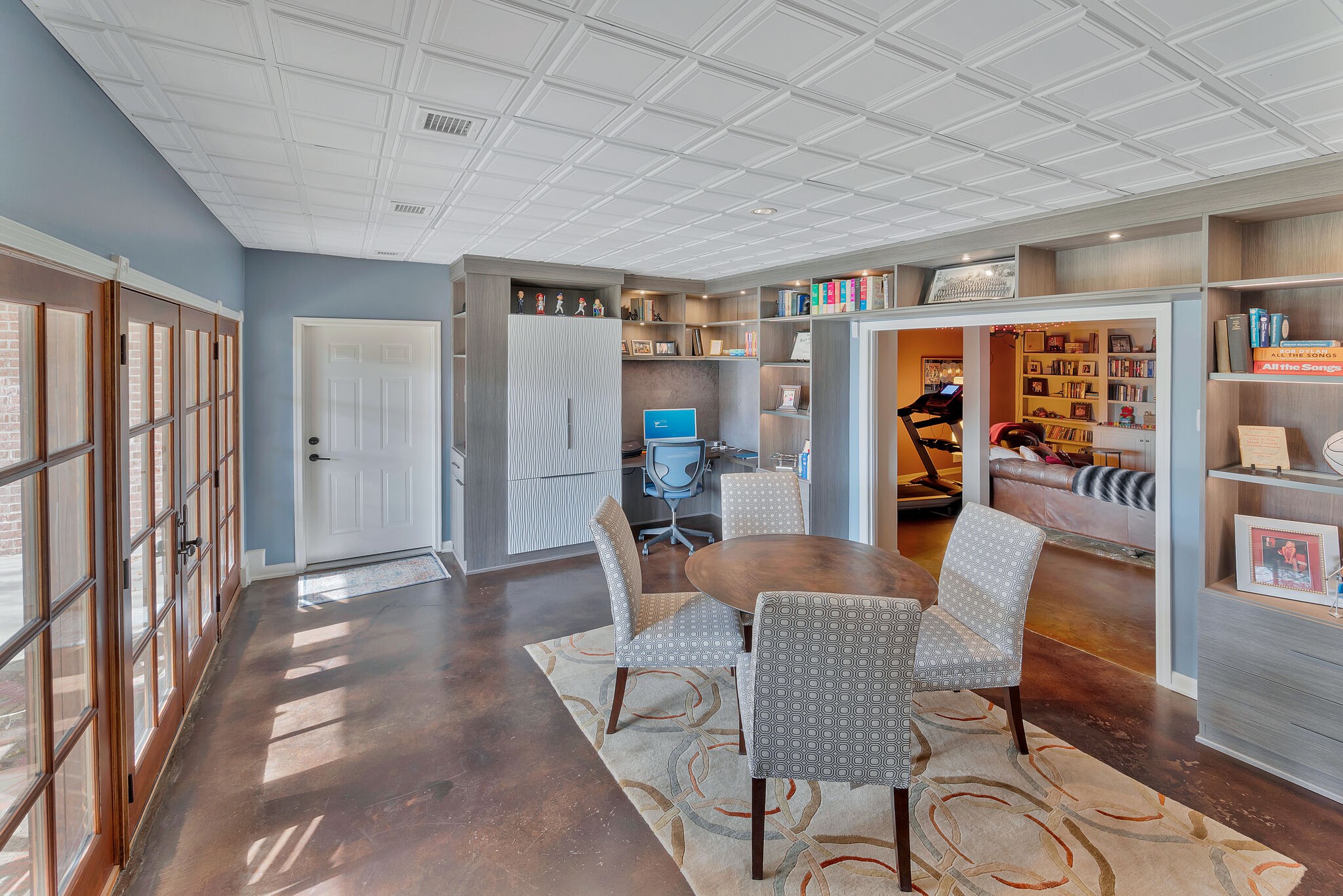 235 Temple Crest Trl