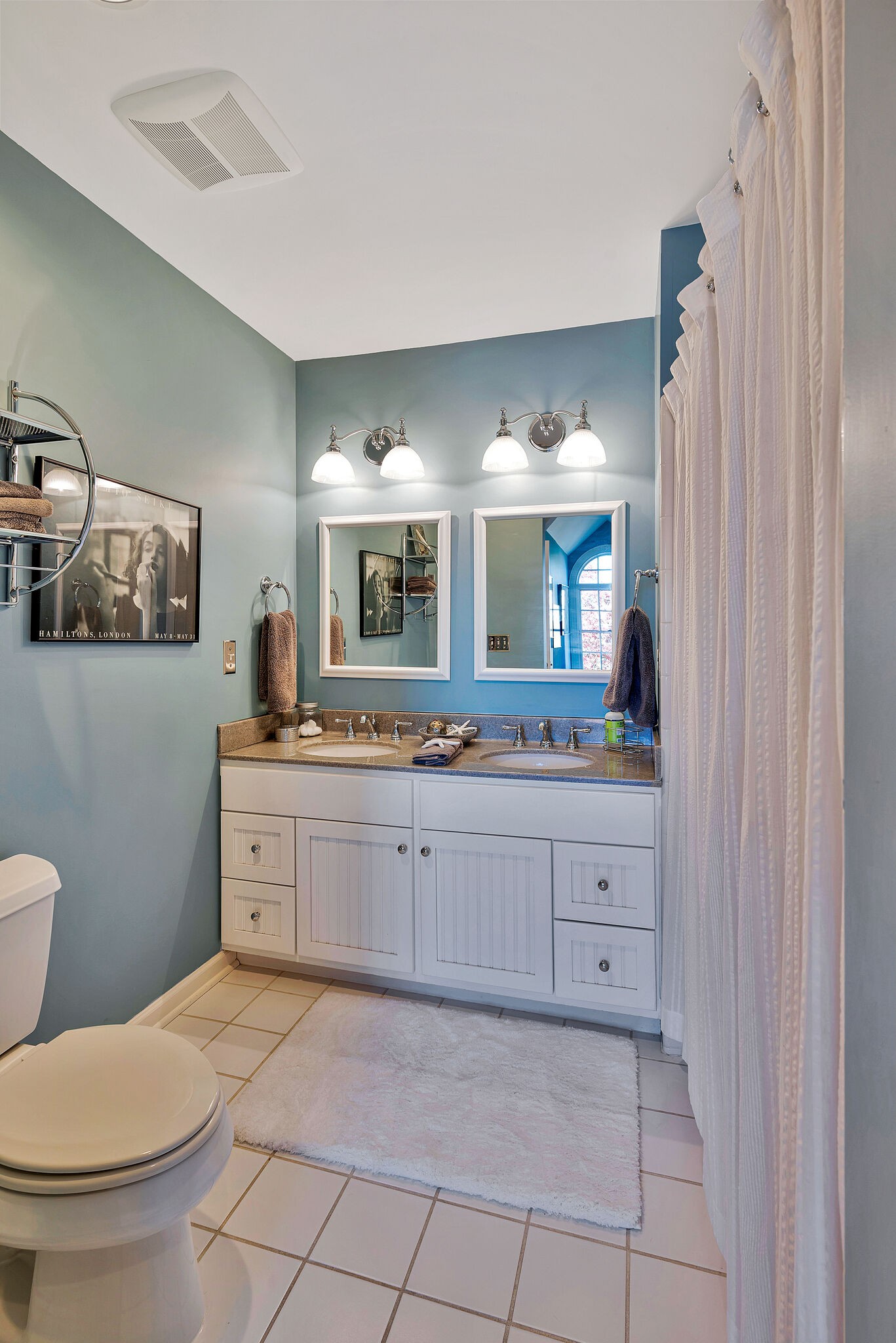 235 Temple Crest Trl