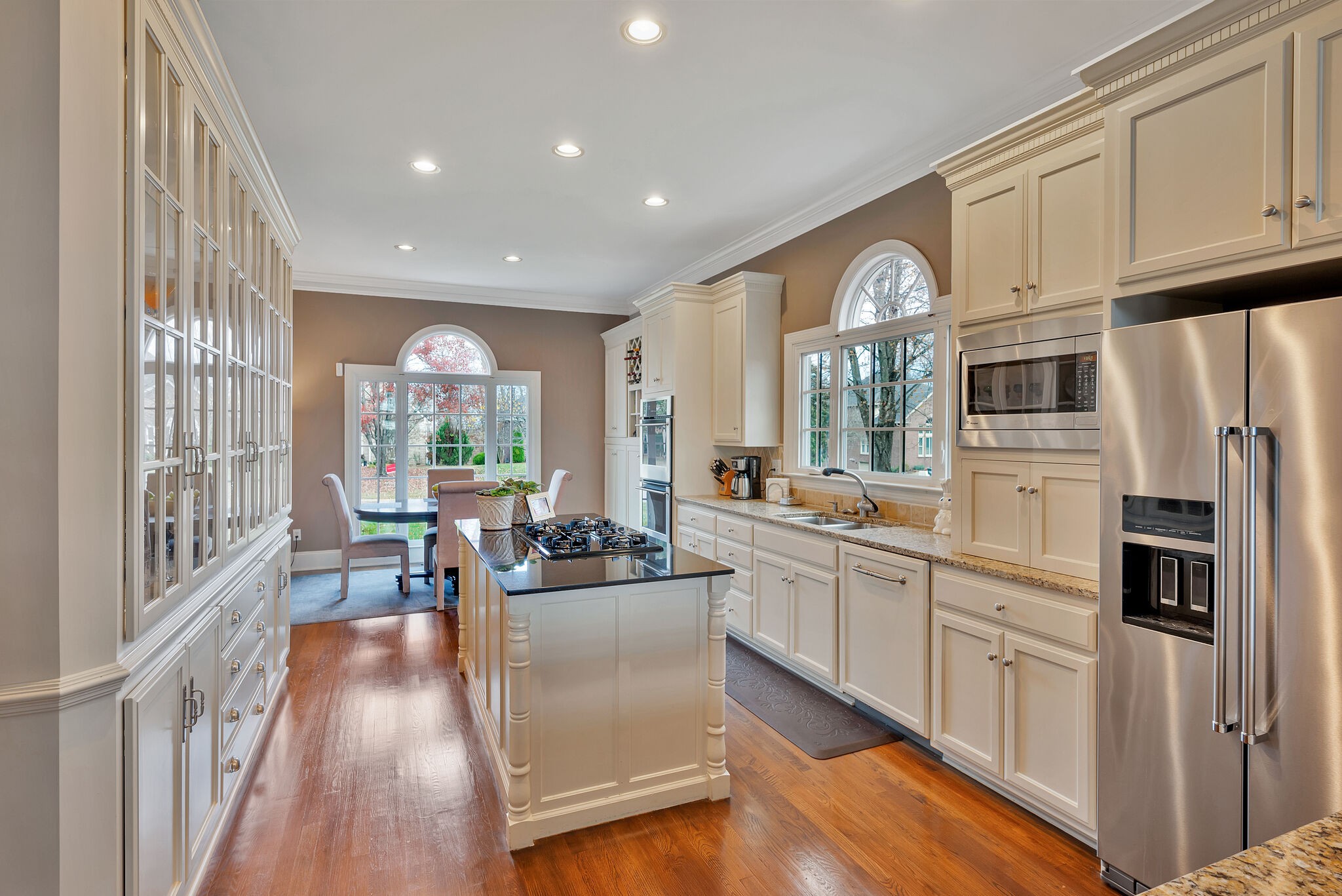235 Temple Crest Trl