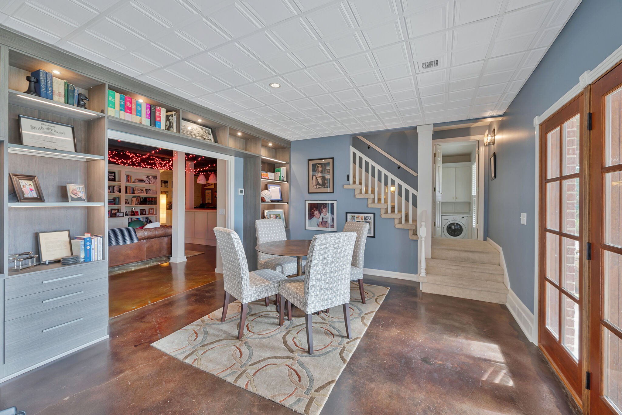 235 Temple Crest Trl