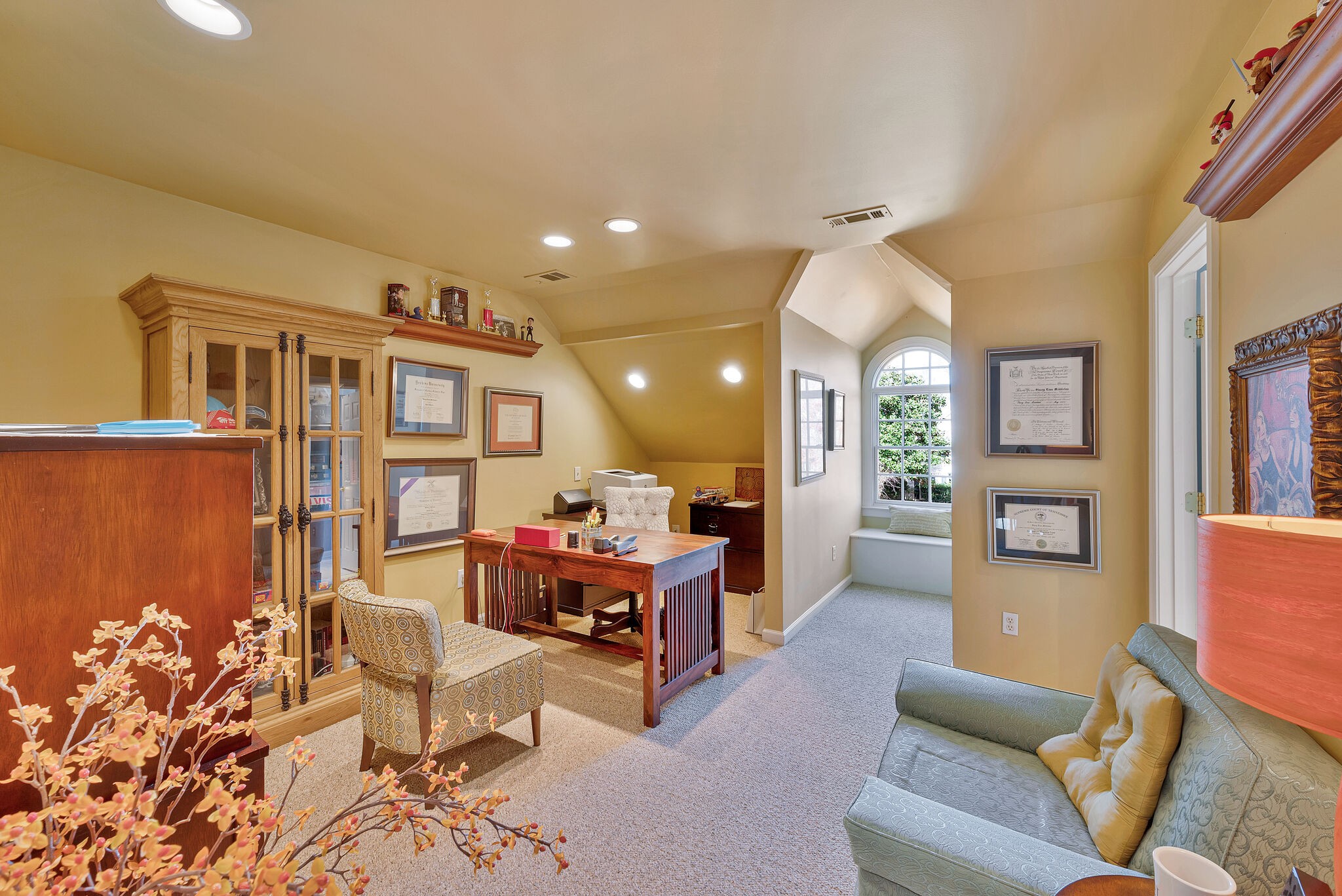 235 Temple Crest Trl