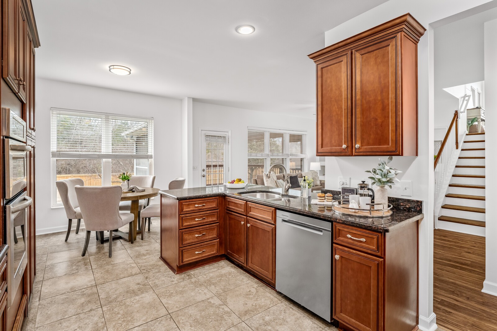 252 Wisteria Dr