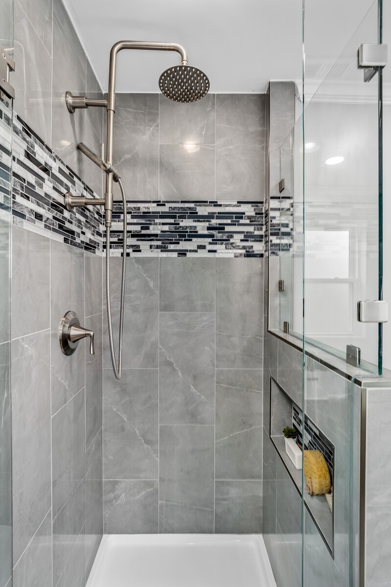 252 Wisteria Dr