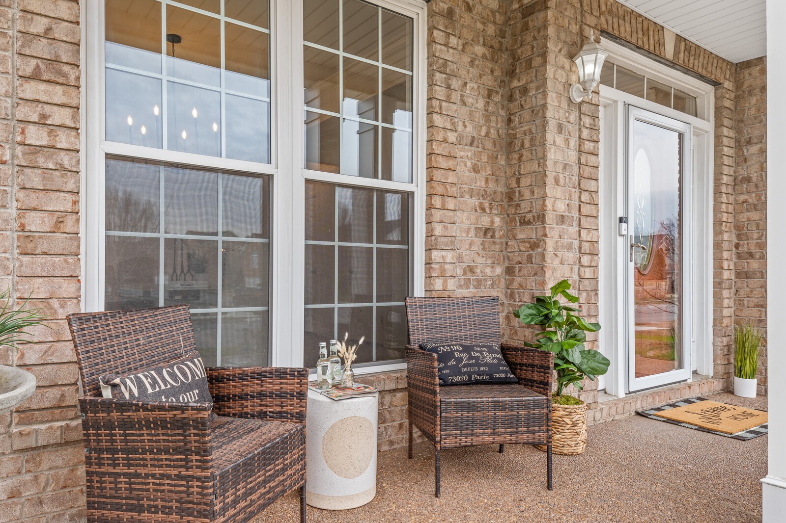 252 Wisteria Dr