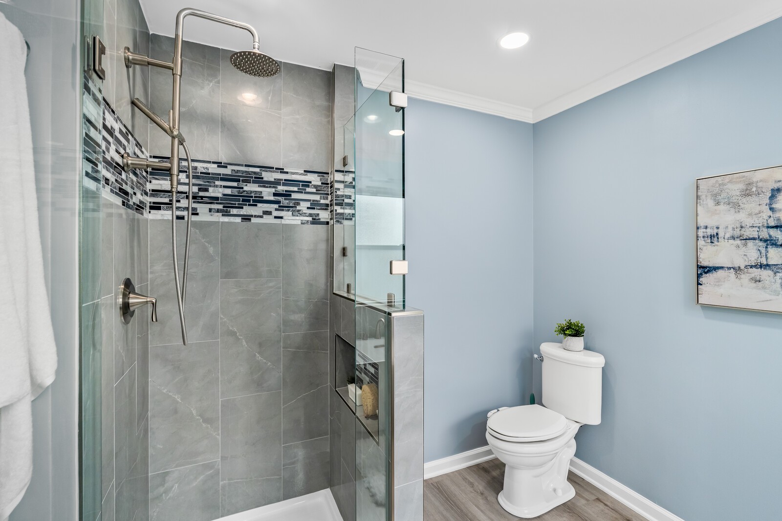 252 Wisteria Dr