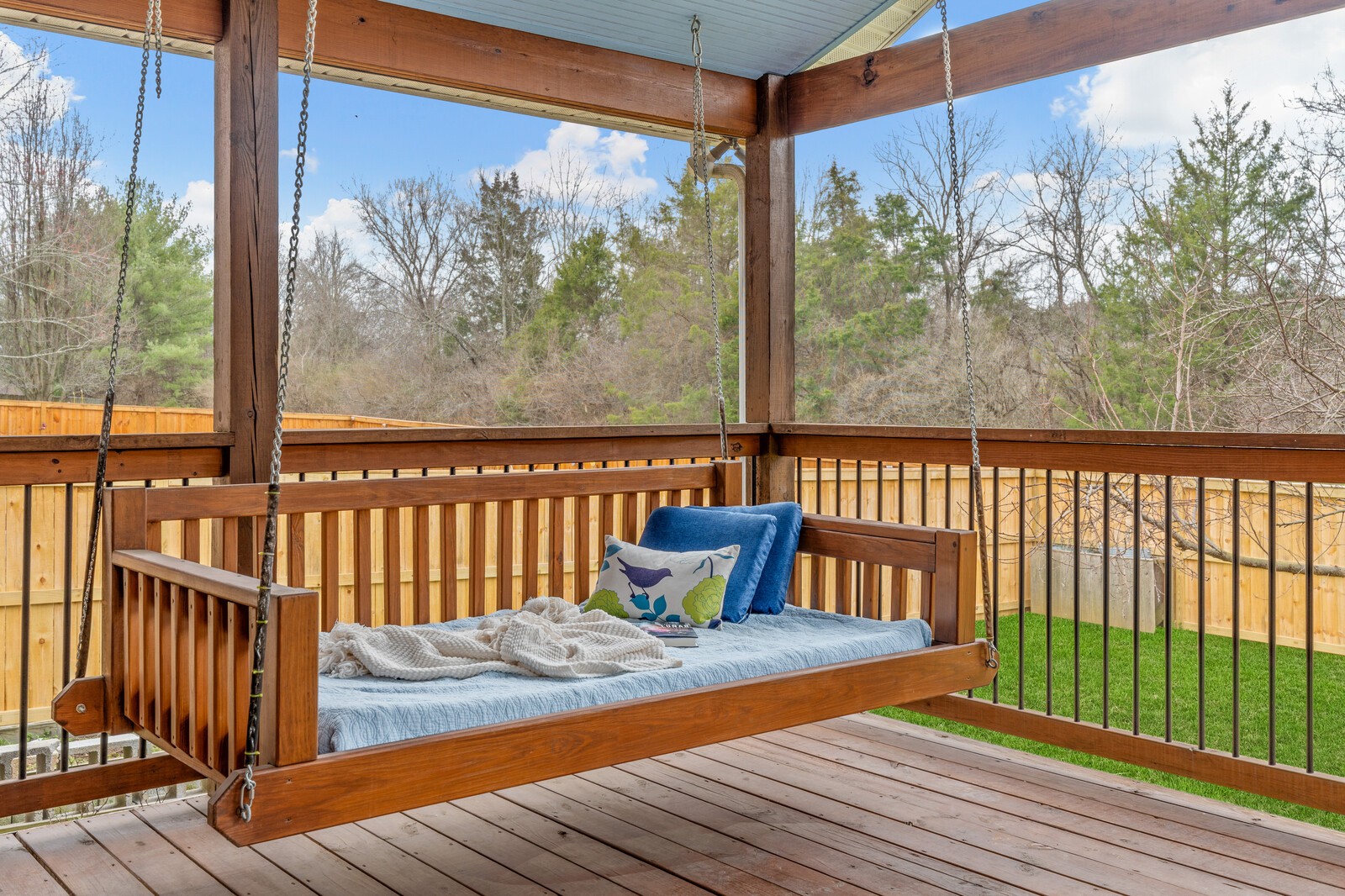 252 Wisteria Dr