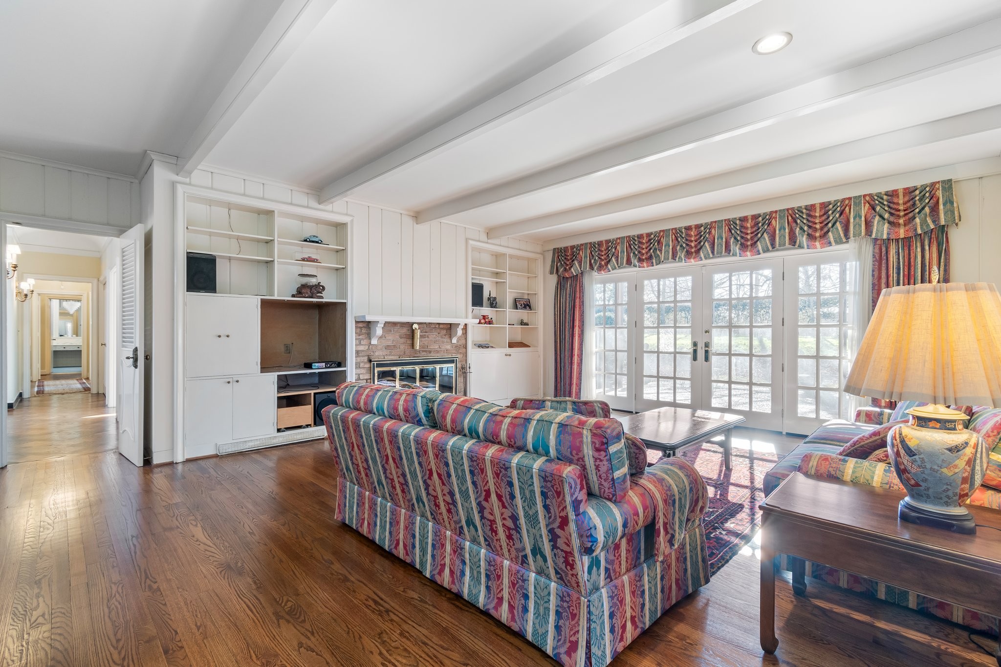 401 Sunnyside Dr