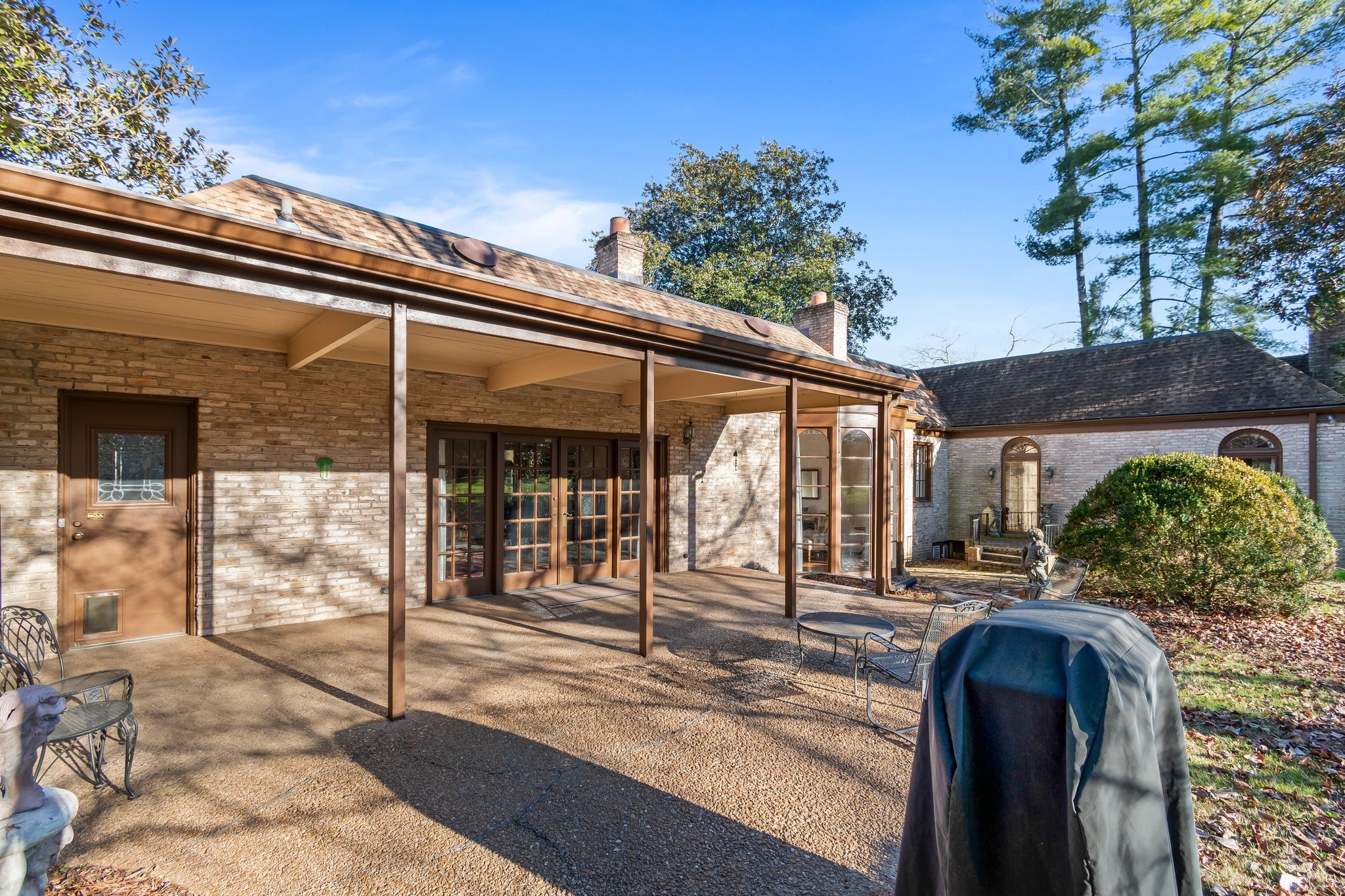 401 Sunnyside Dr