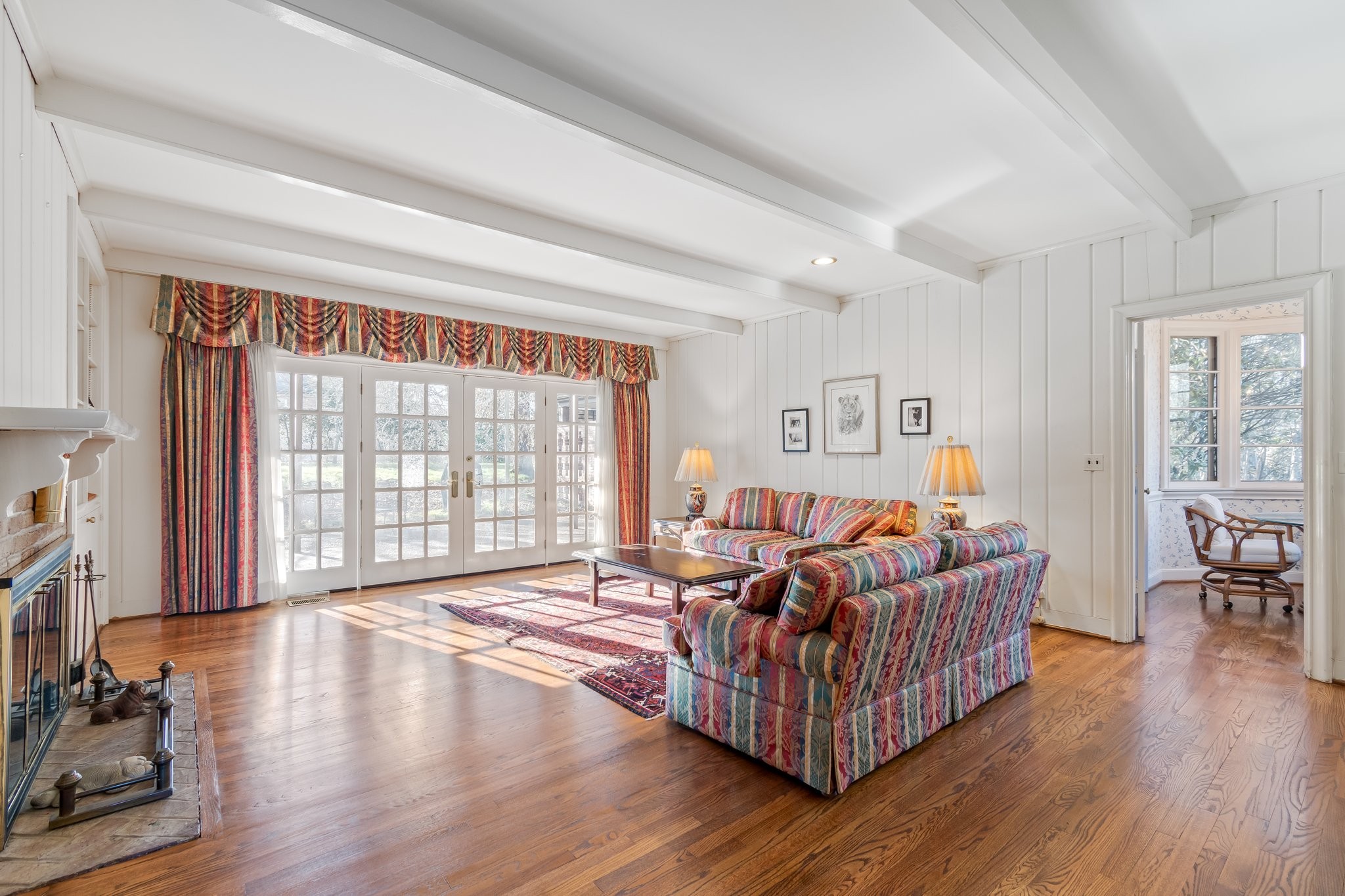 401 Sunnyside Dr