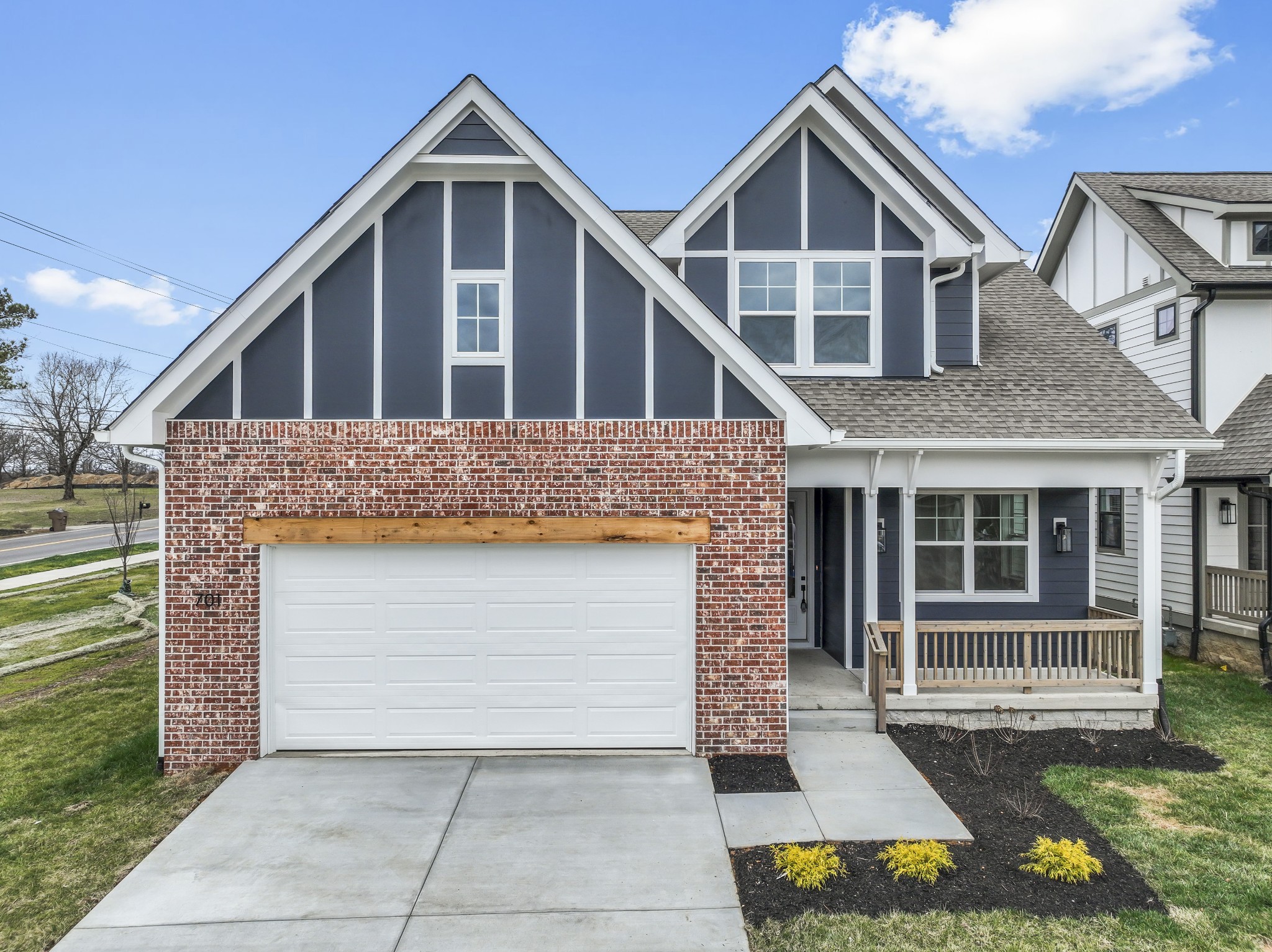 701 Caraway Ln
