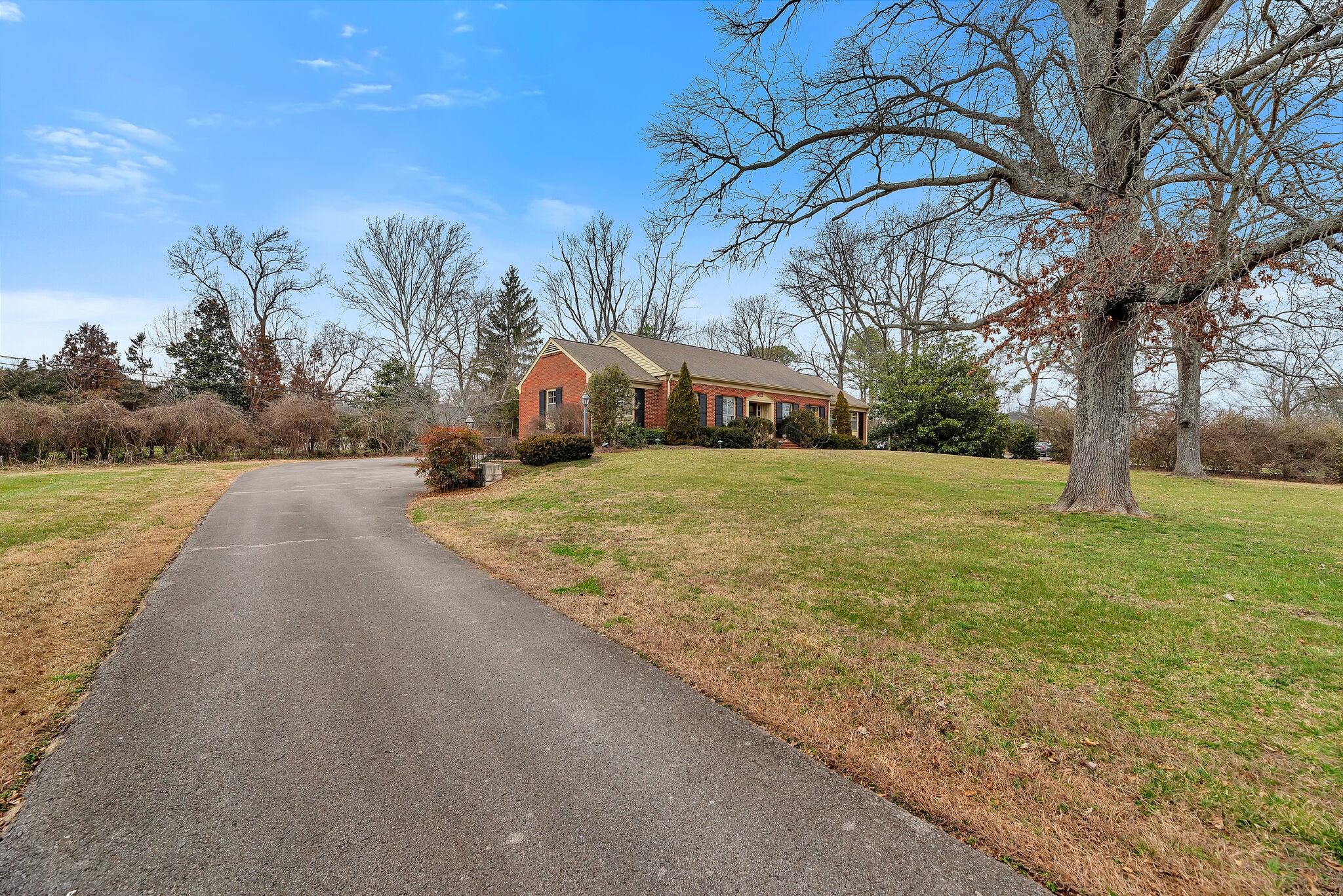 5932 Post Rd