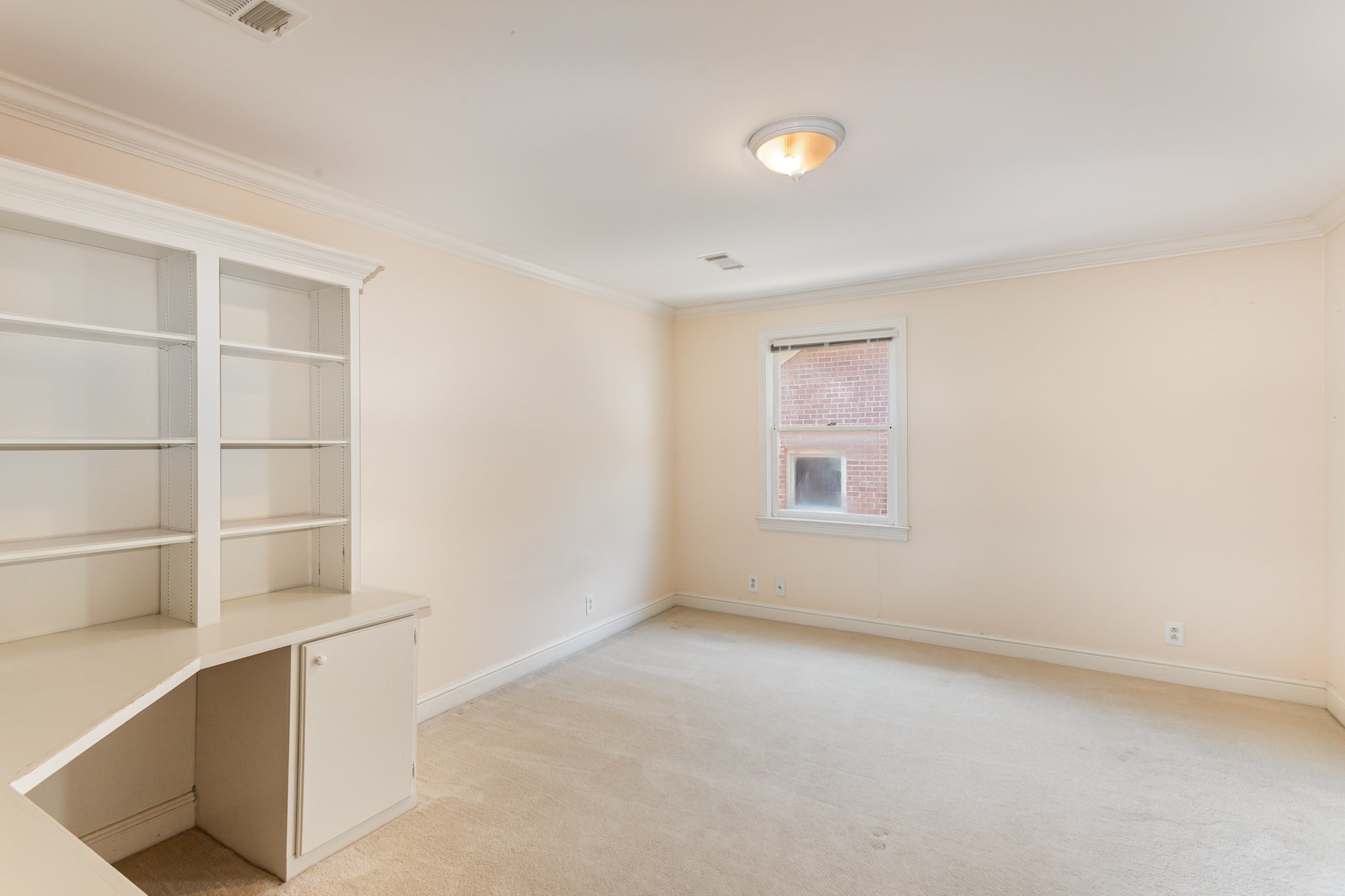 600 Summerwind Cir