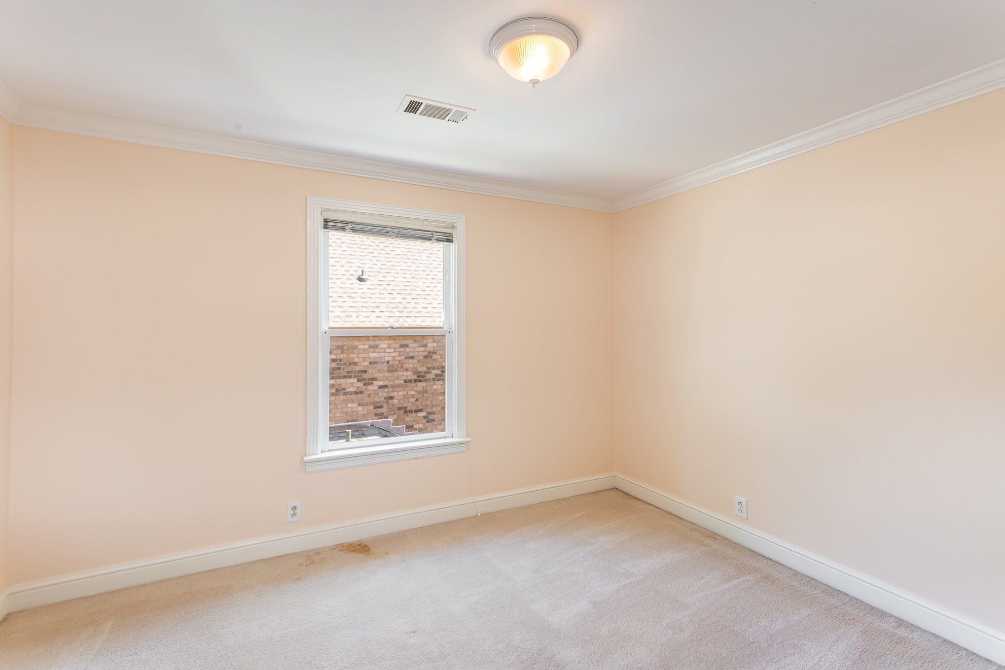 600 Summerwind Cir