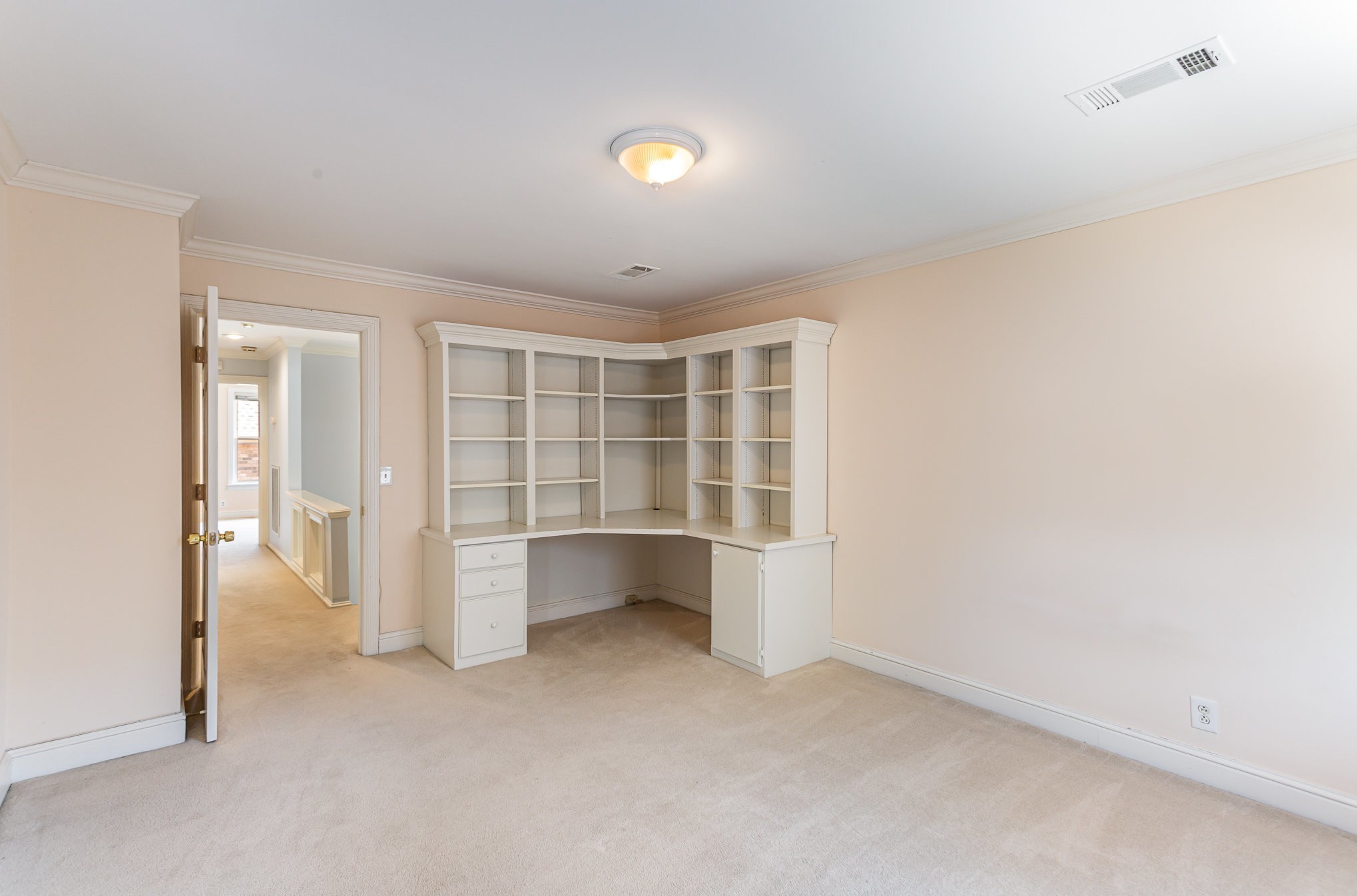 600 Summerwind Cir