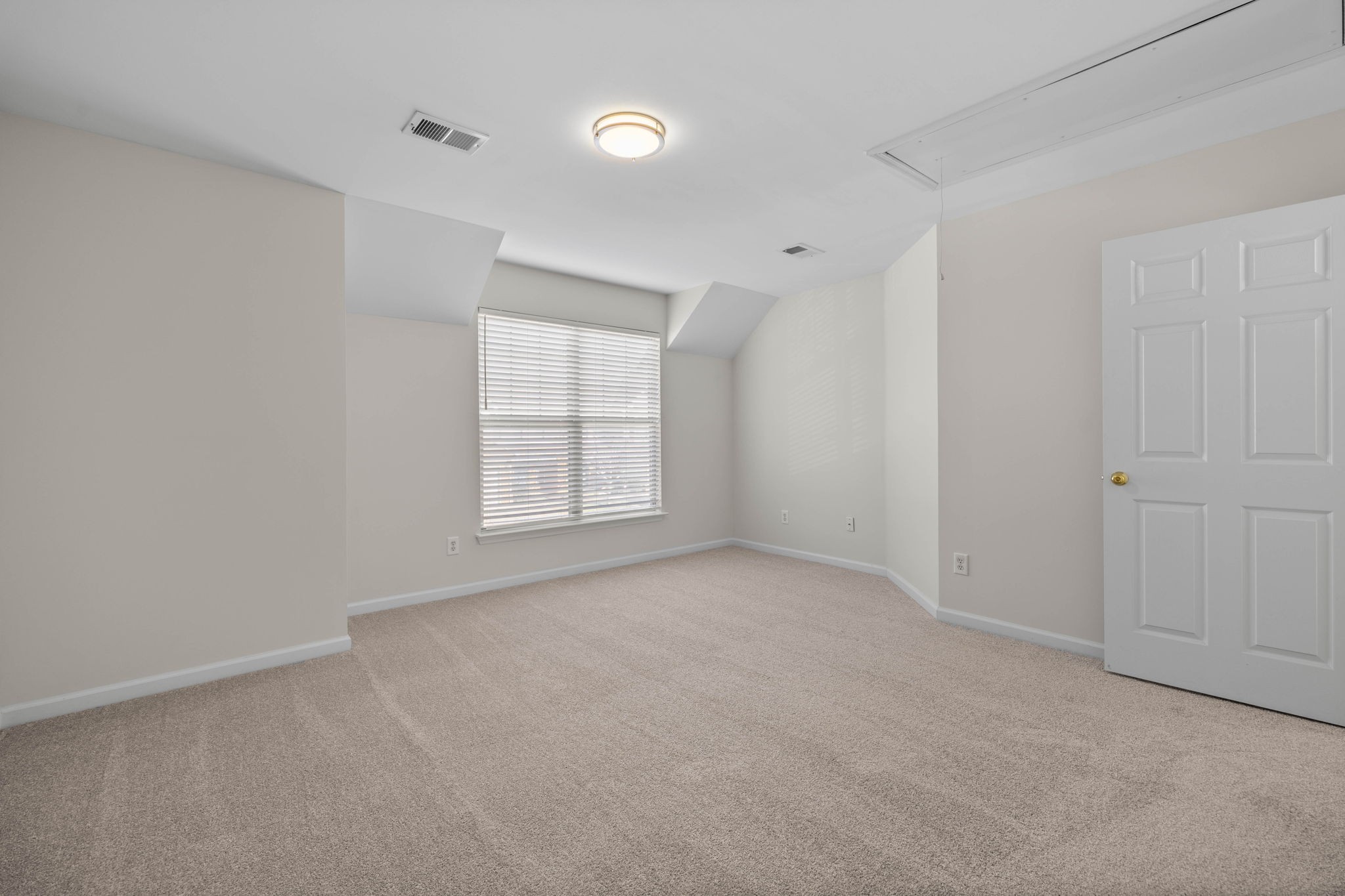 3405 Old Anderson Rd Unit: 303