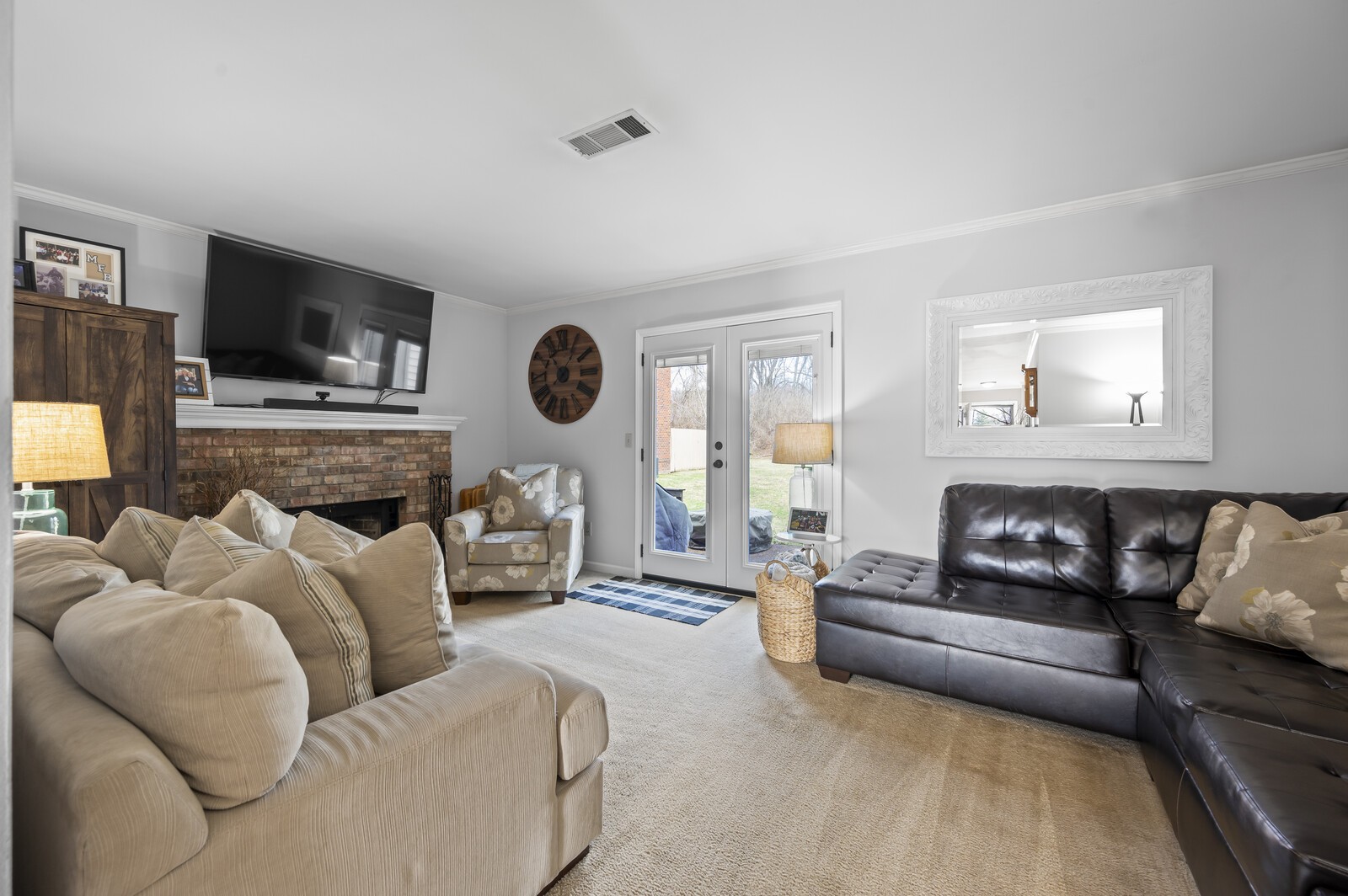 318 Westfield Dr