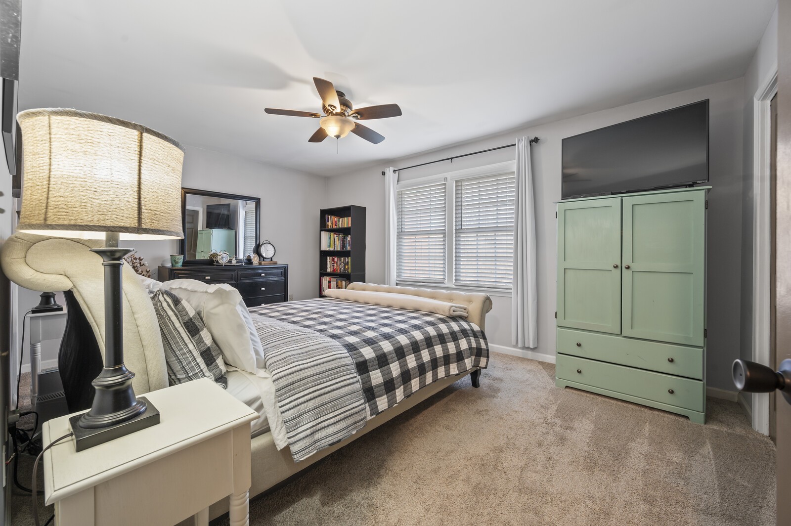 318 Westfield Dr