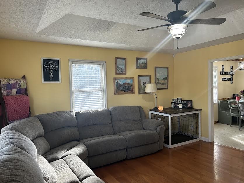 1366 Spring Creek Rd