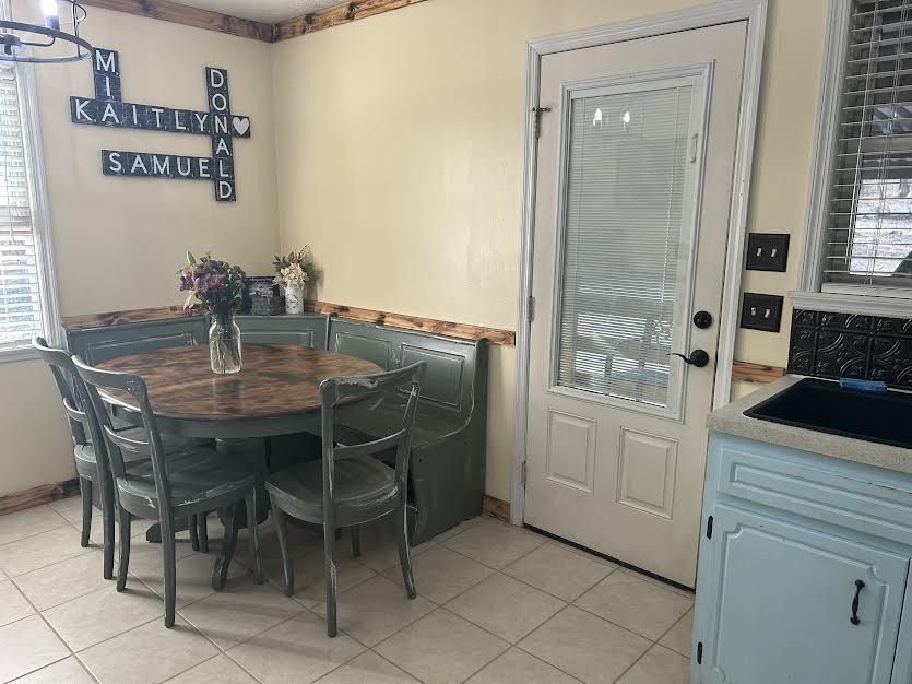 1366 Spring Creek Rd