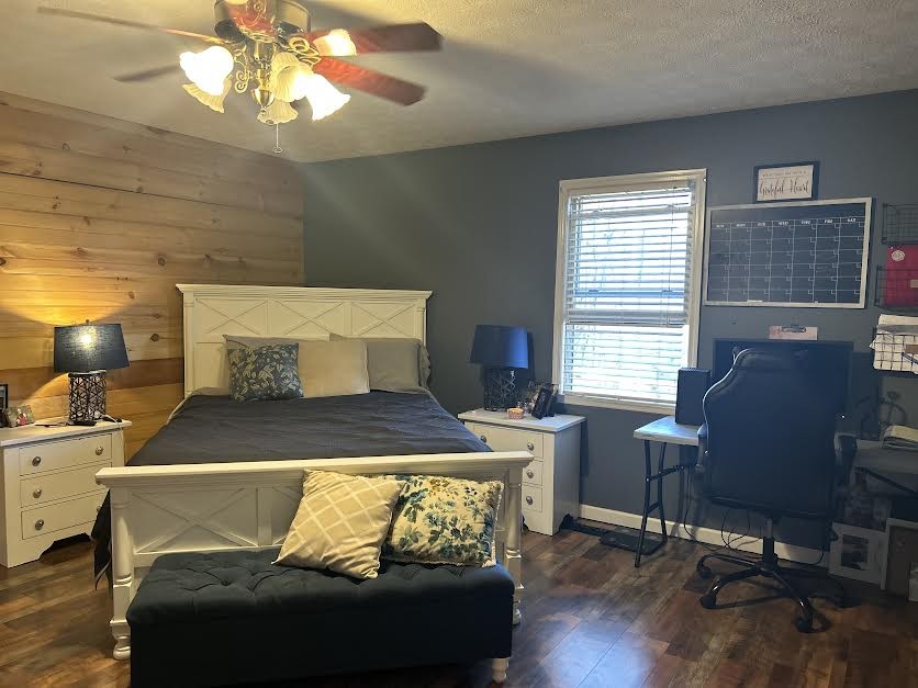 1366 Spring Creek Rd